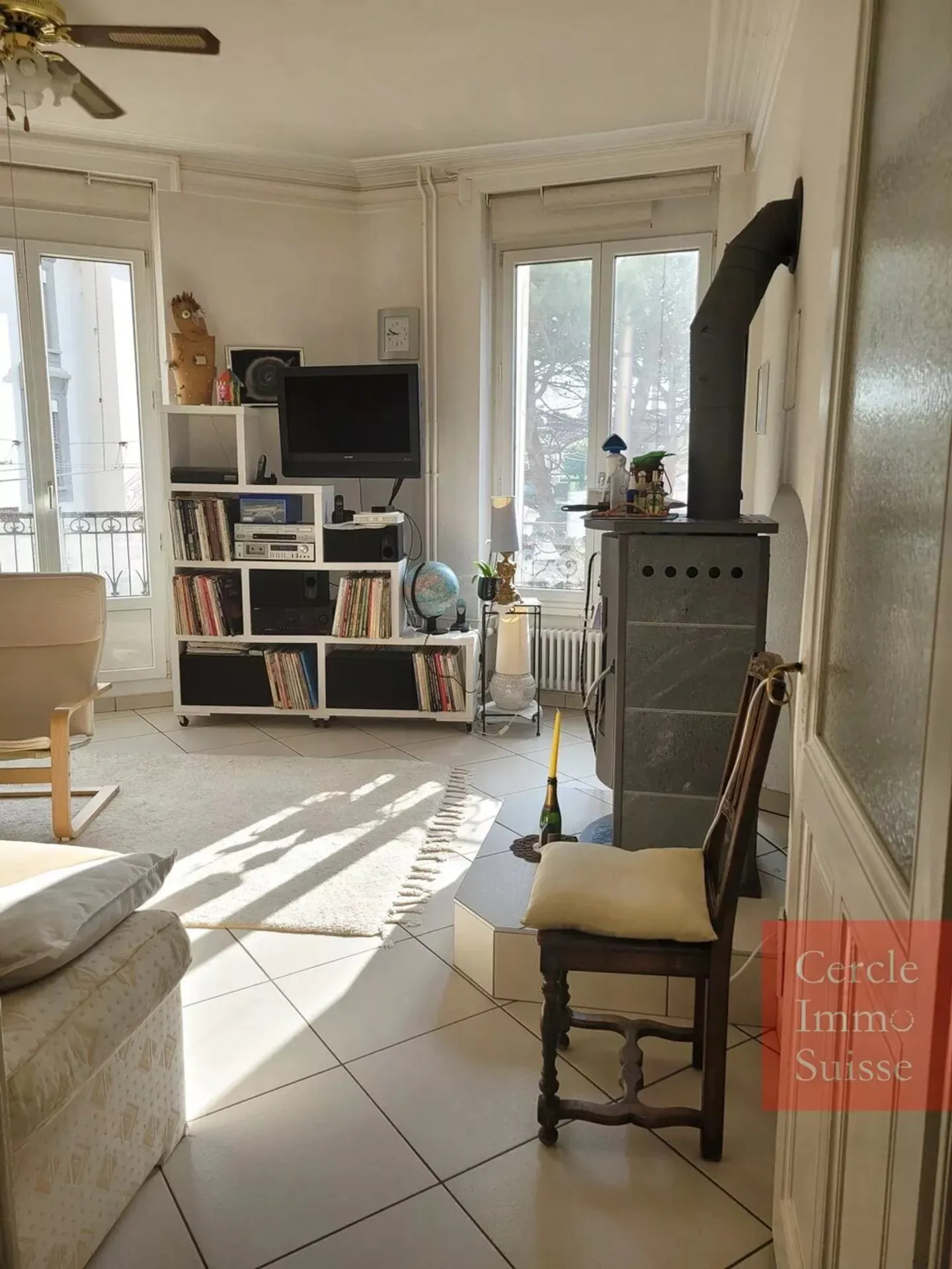 Montreux . Renovierte 125 m² Wohnung nur wenige Schritte vom See entfernt - Foto 7 von 13