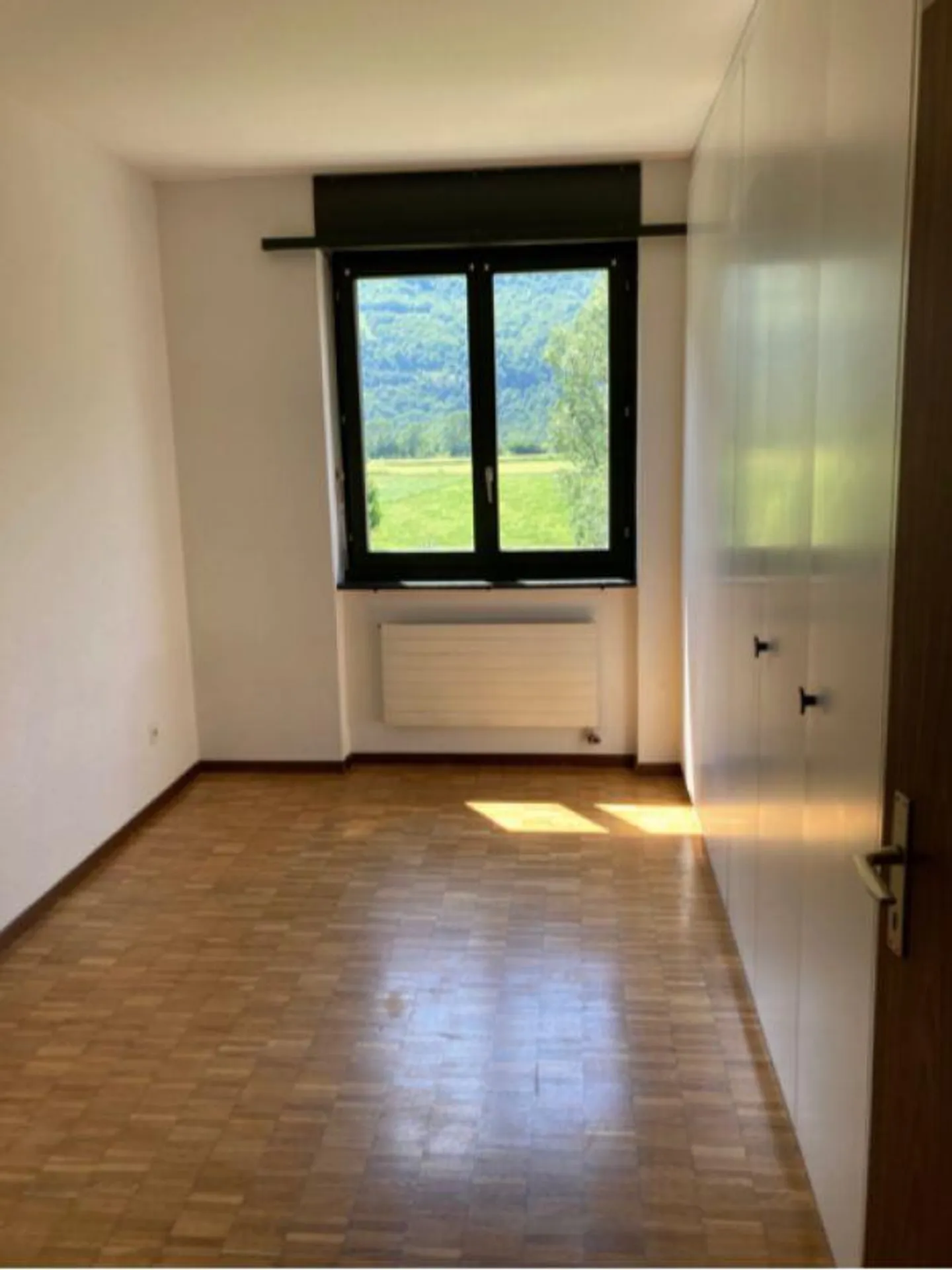 Ampio appartamento 4.5 a Biasca - Foto 6 di 7