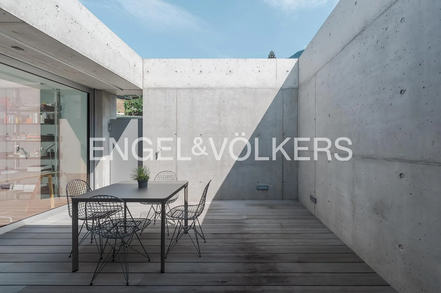 Luxusvilla mit Seeblick - Foto 12 von 14