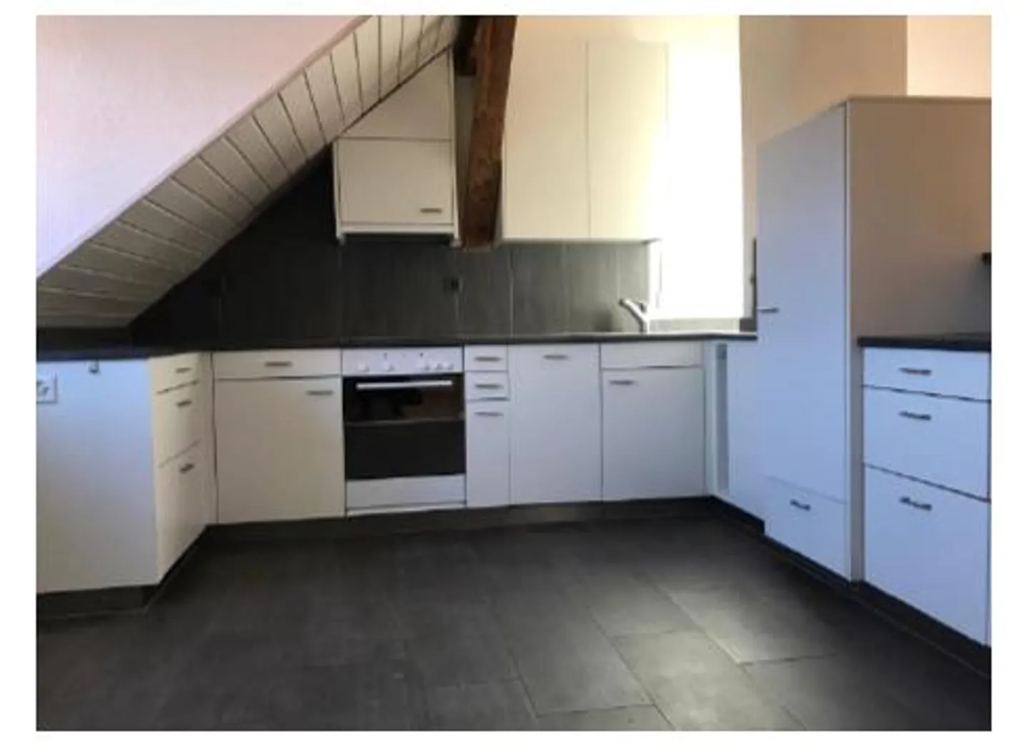 2.5-room attic apartment with gallery - Photo 8 of 8