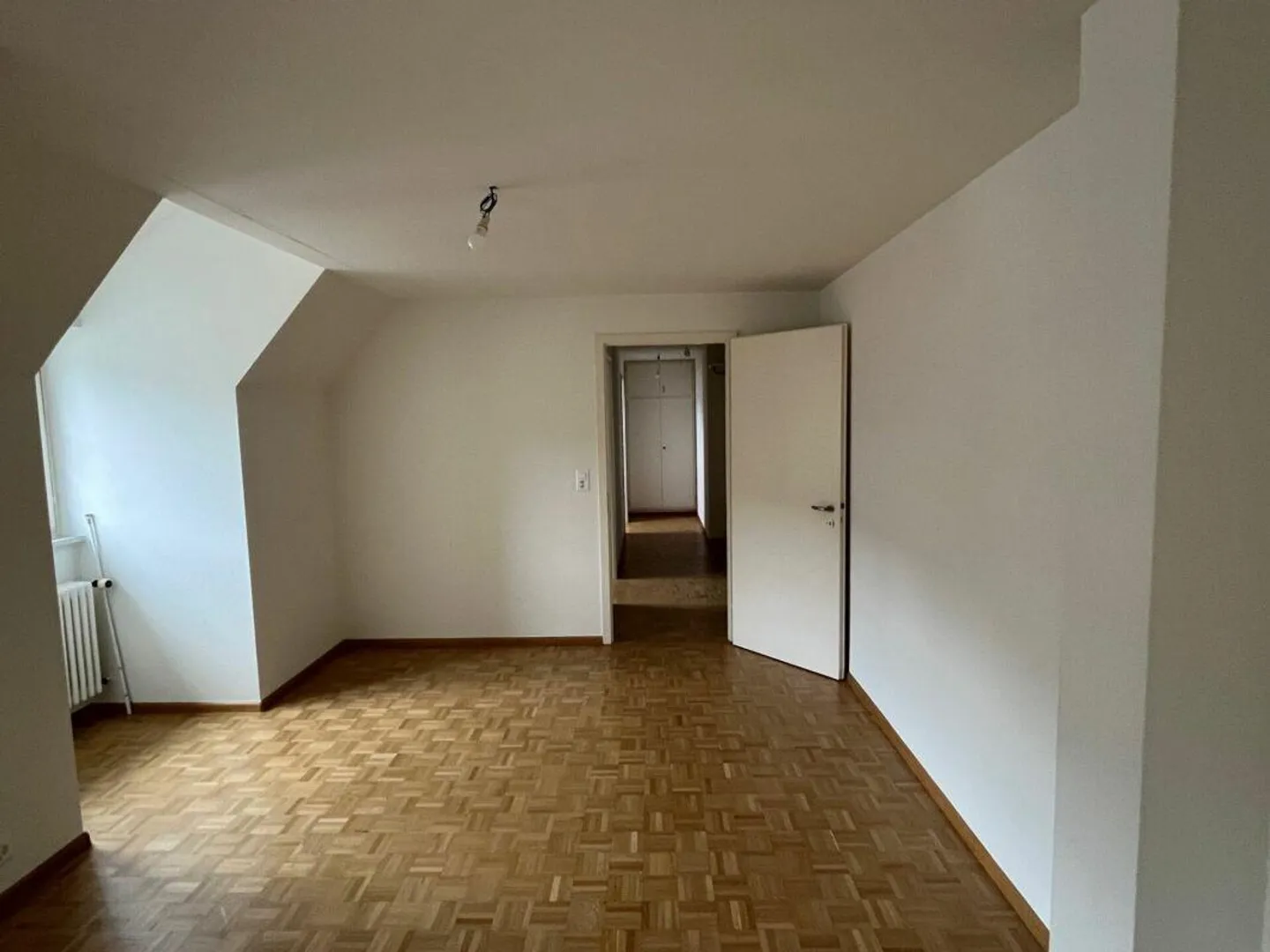 Appartement 1 pièce dans un emplacement de choix - Photo 2 sur 4
