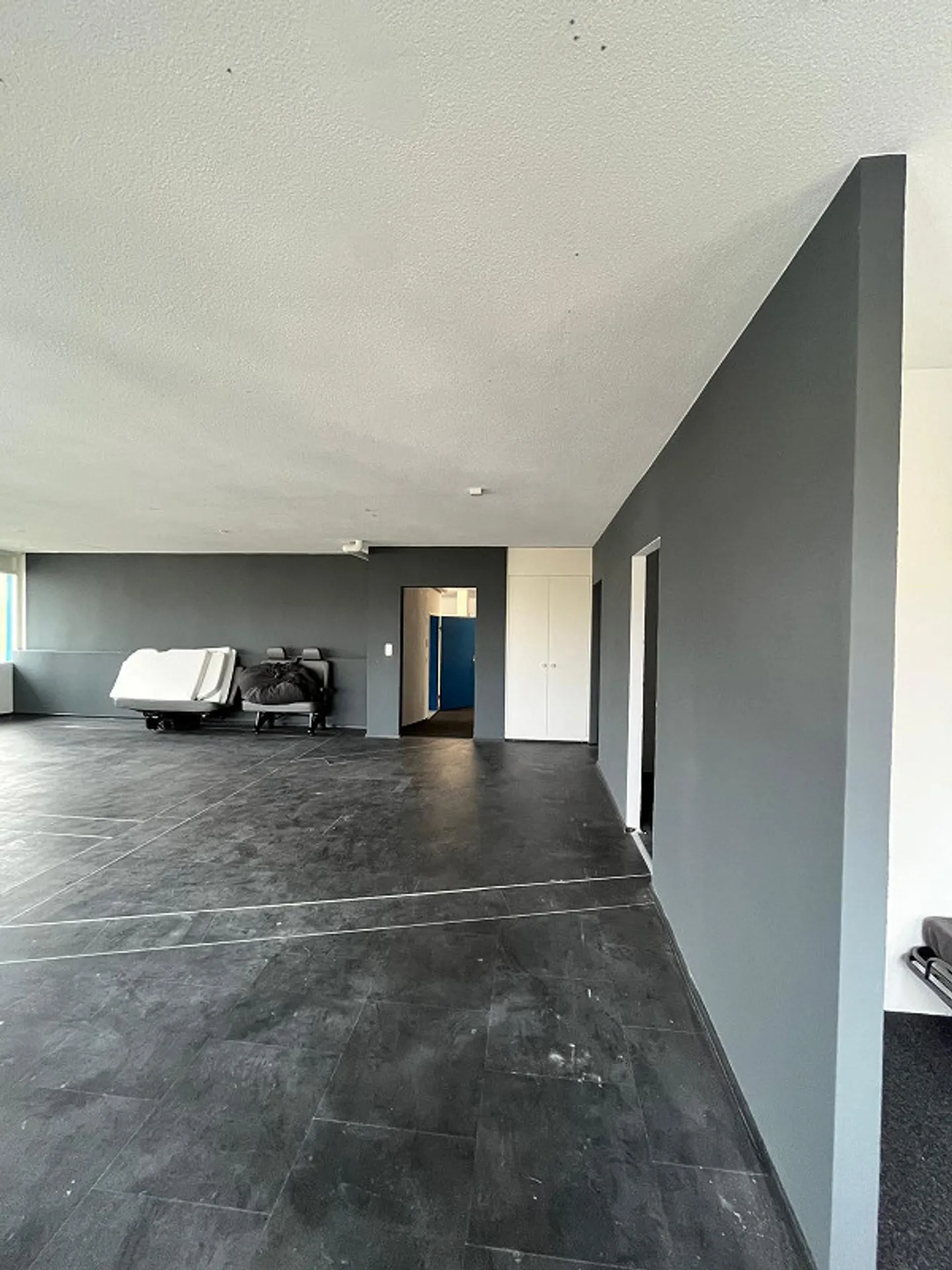 Commercial space ideal for studio, workshop or office - Photo 3 of 9