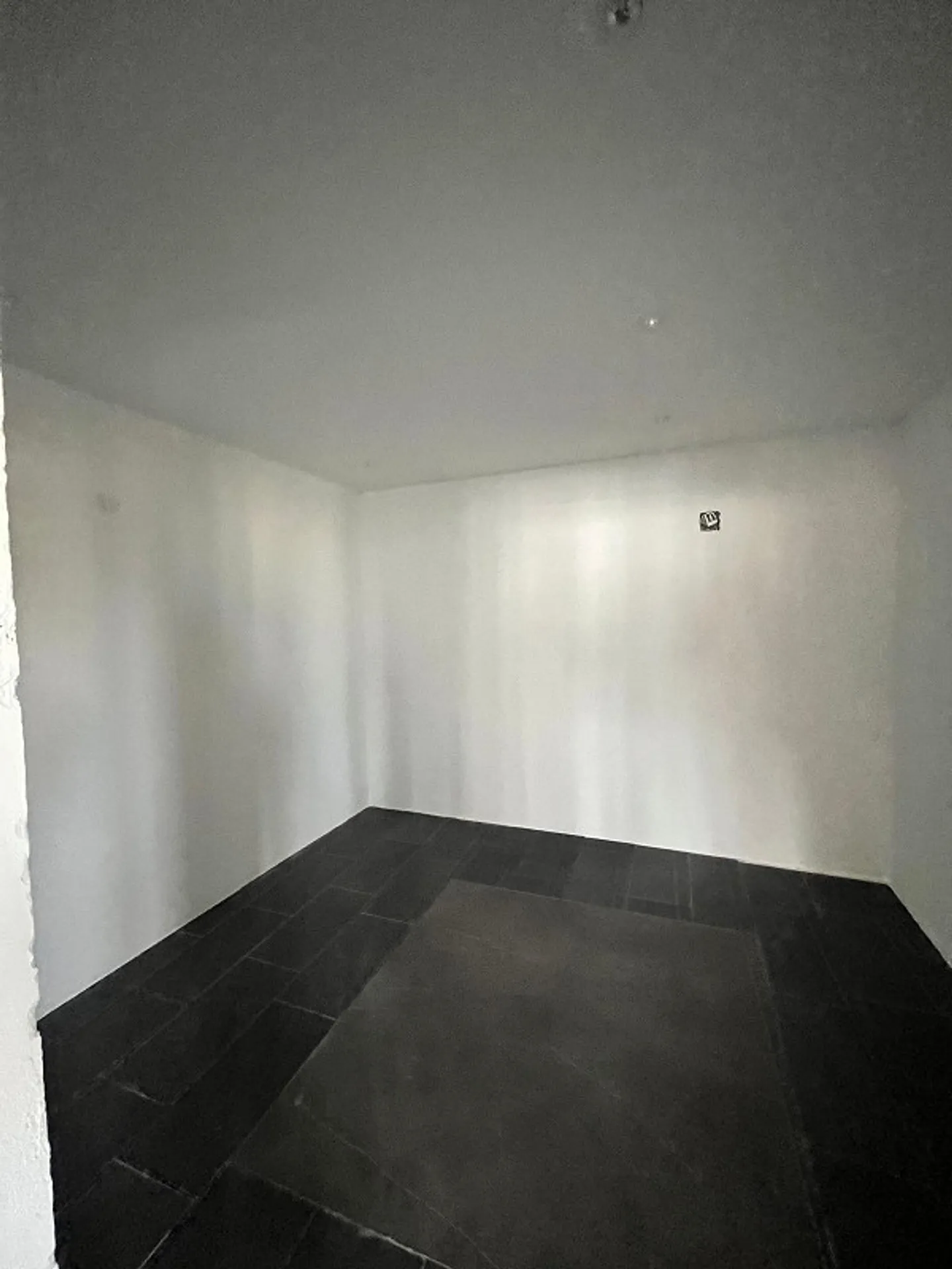 Commercial space ideal for studio, workshop or office - Photo 4 of 9