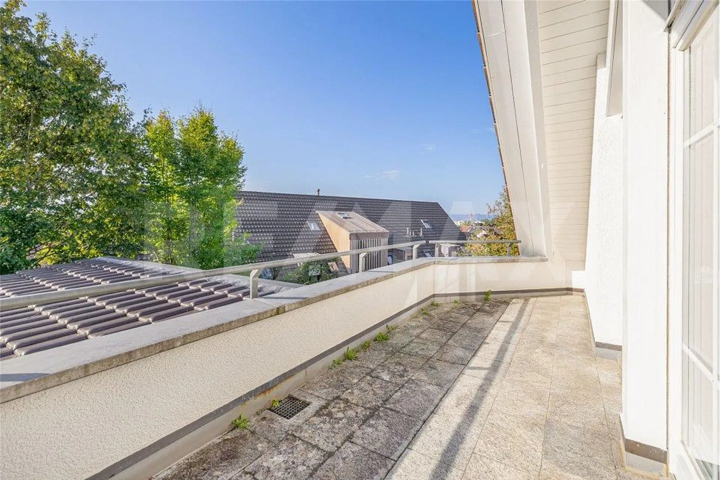 Maison individuelle indépendante avec vue, jardin d'hiver et confort... - Photo 12 sur 13