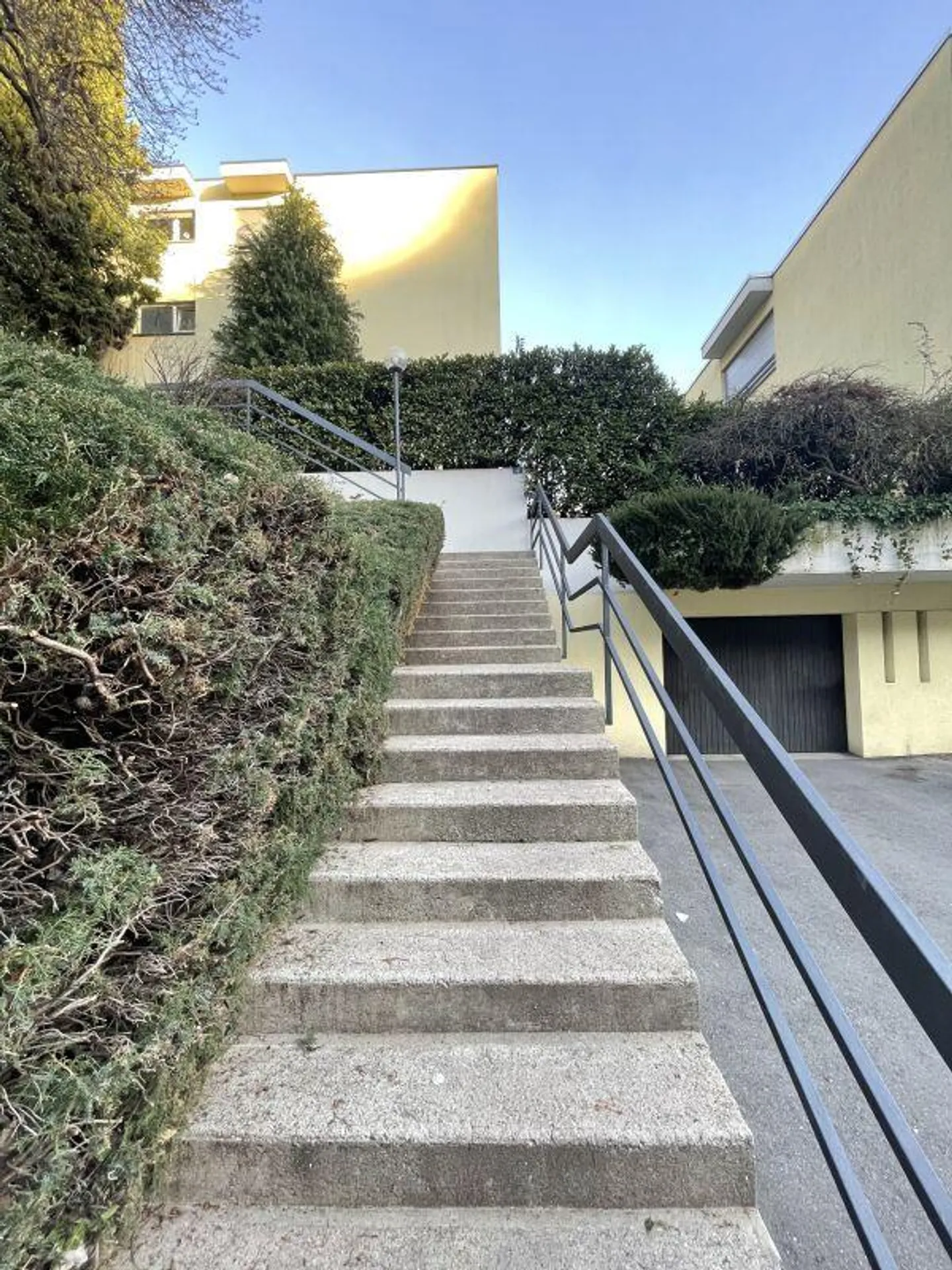 CANOBBIO | BRIGHT STUDIO - Photo 3 of 6