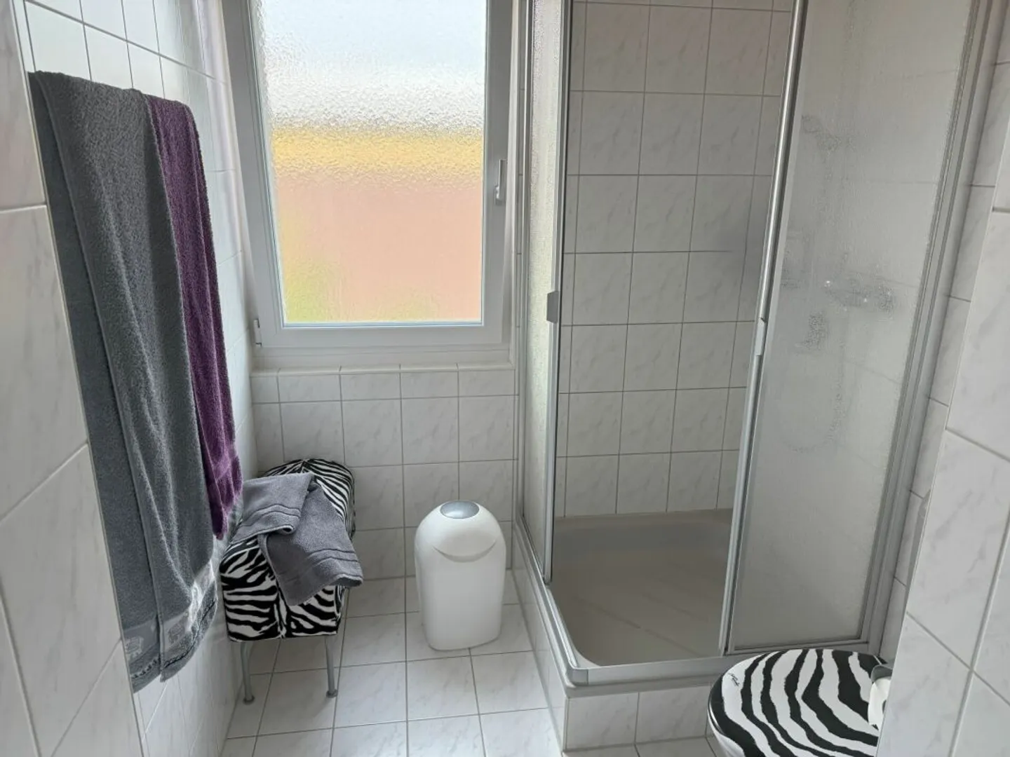 5.5-room penthouse apartment with 139 m2 of net living space, plenty of sun and attractive distant views - Photo 16 of 21
