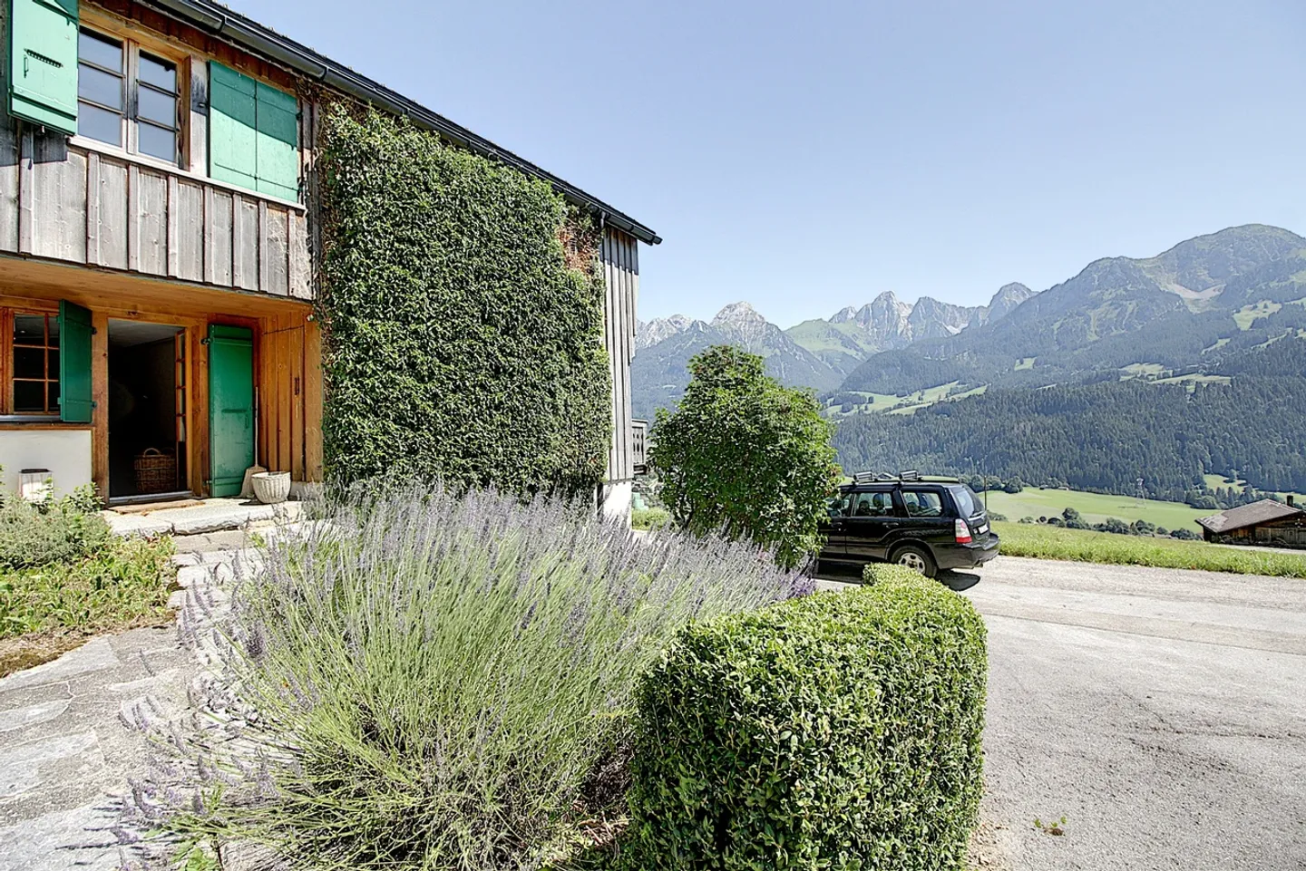 Außergewöhnliches Anwesen mit atemberaubendem Blick auf das Tal - Foto 12 von 15