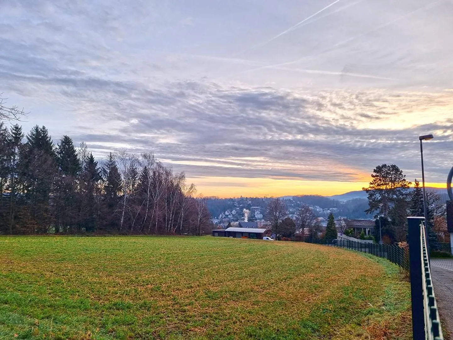 Charmantes Einfamilienhaus in Binningen - Foto 1 von 4