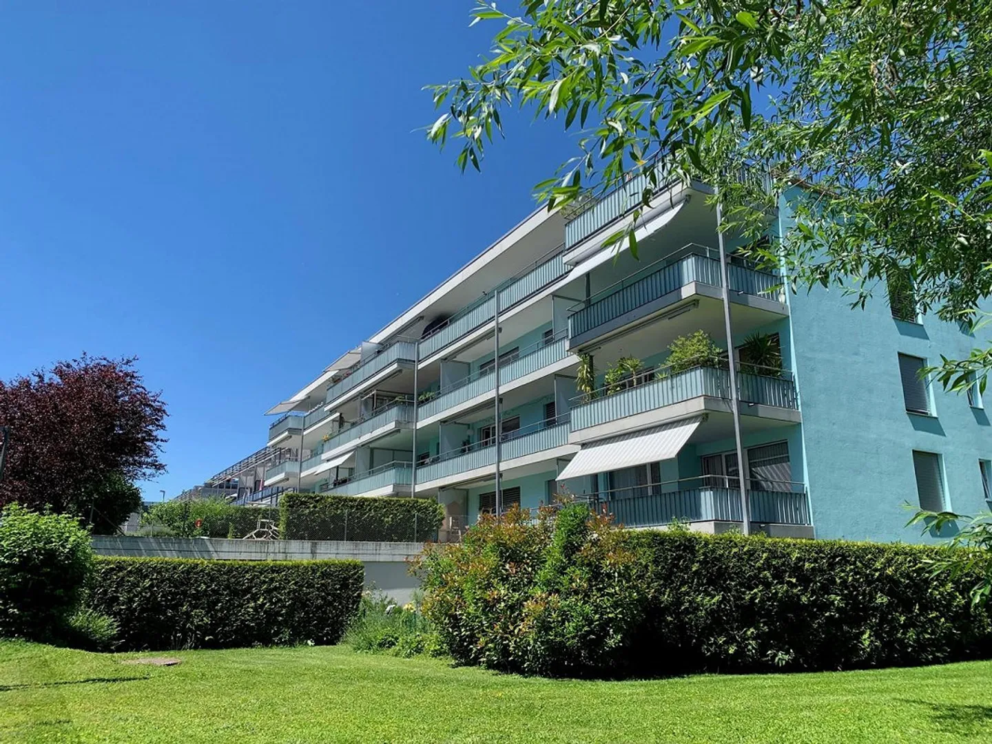 Vie urbaine au Rietbach - Appartement moderne de 3,5 pièces avec balcon - Photo 1 sur 11