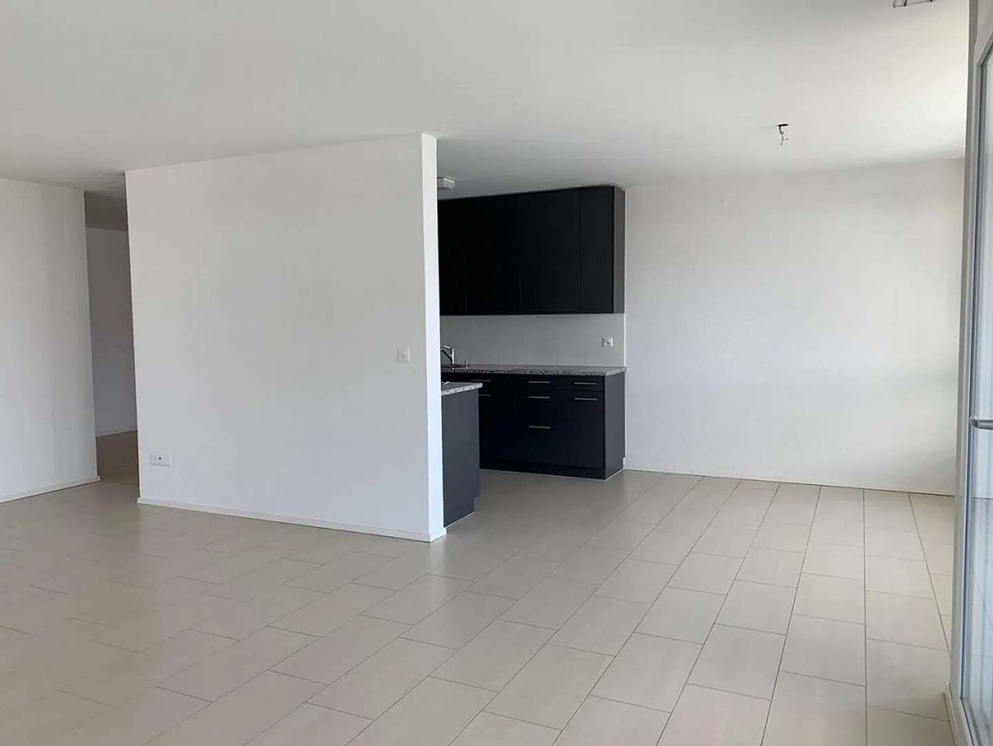 Vie urbaine au Rietbach - Appartement moderne de 3,5 pièces avec balcon - Photo 6 sur 11