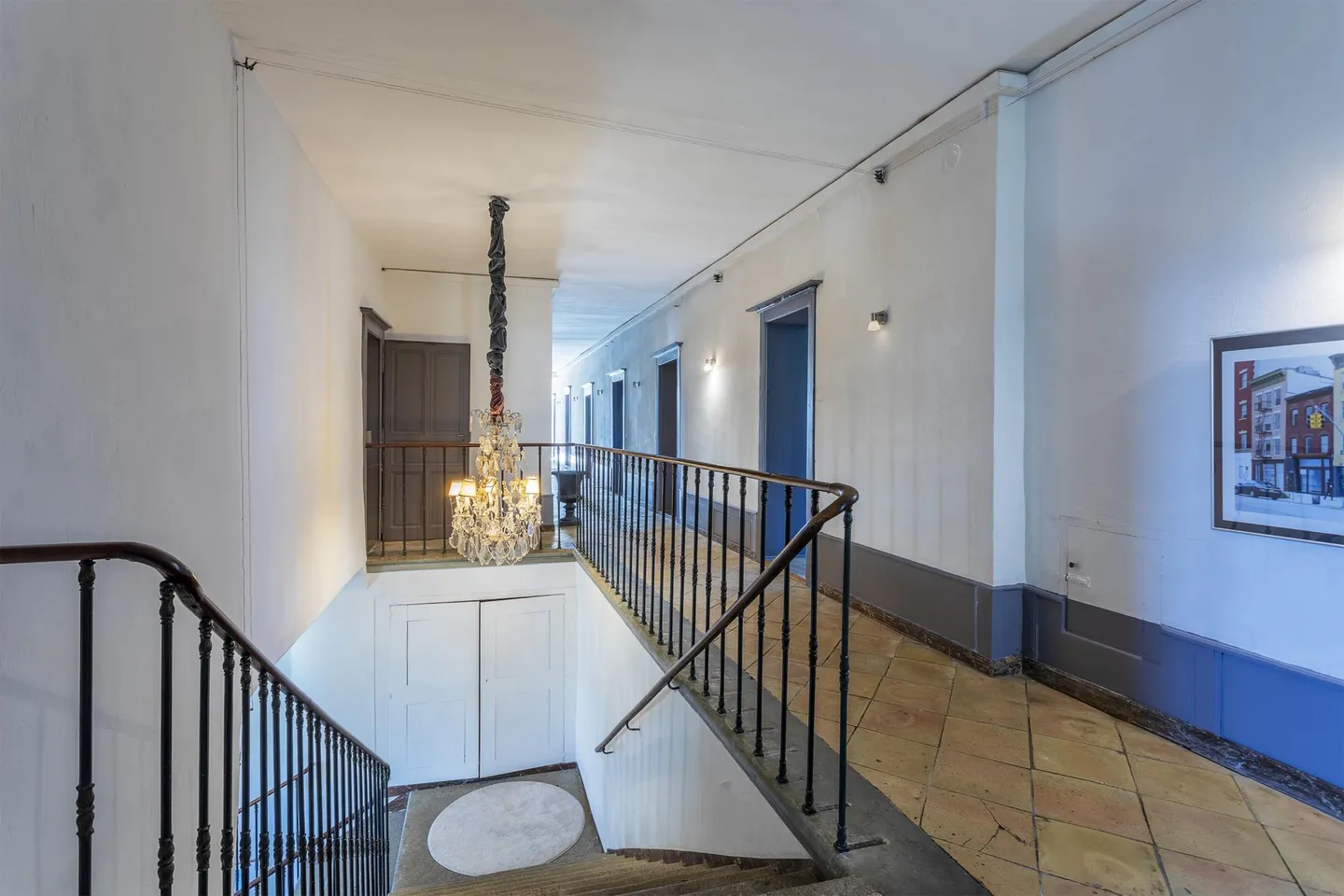 Superb estate with great potential! - Photo 6 of 8