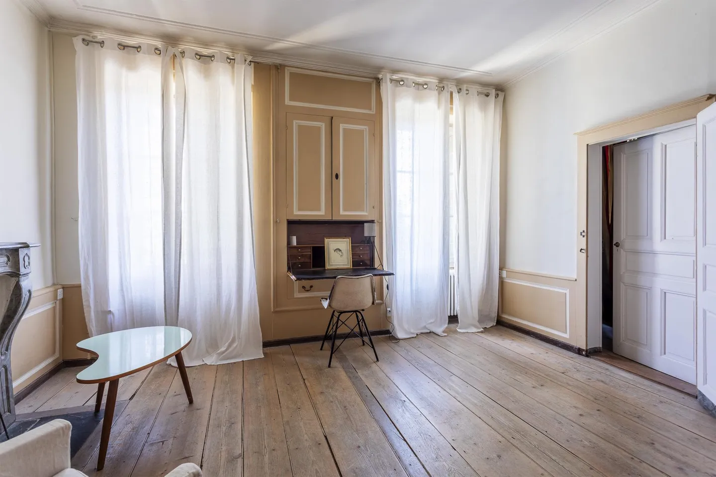 Superb estate with great potential! - Photo 7 of 8