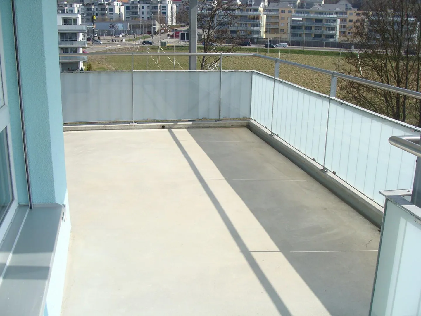 Vie urbaine au Rietbach - Appartement moderne de 3,5 pièces avec balcon - Photo 9 sur 11