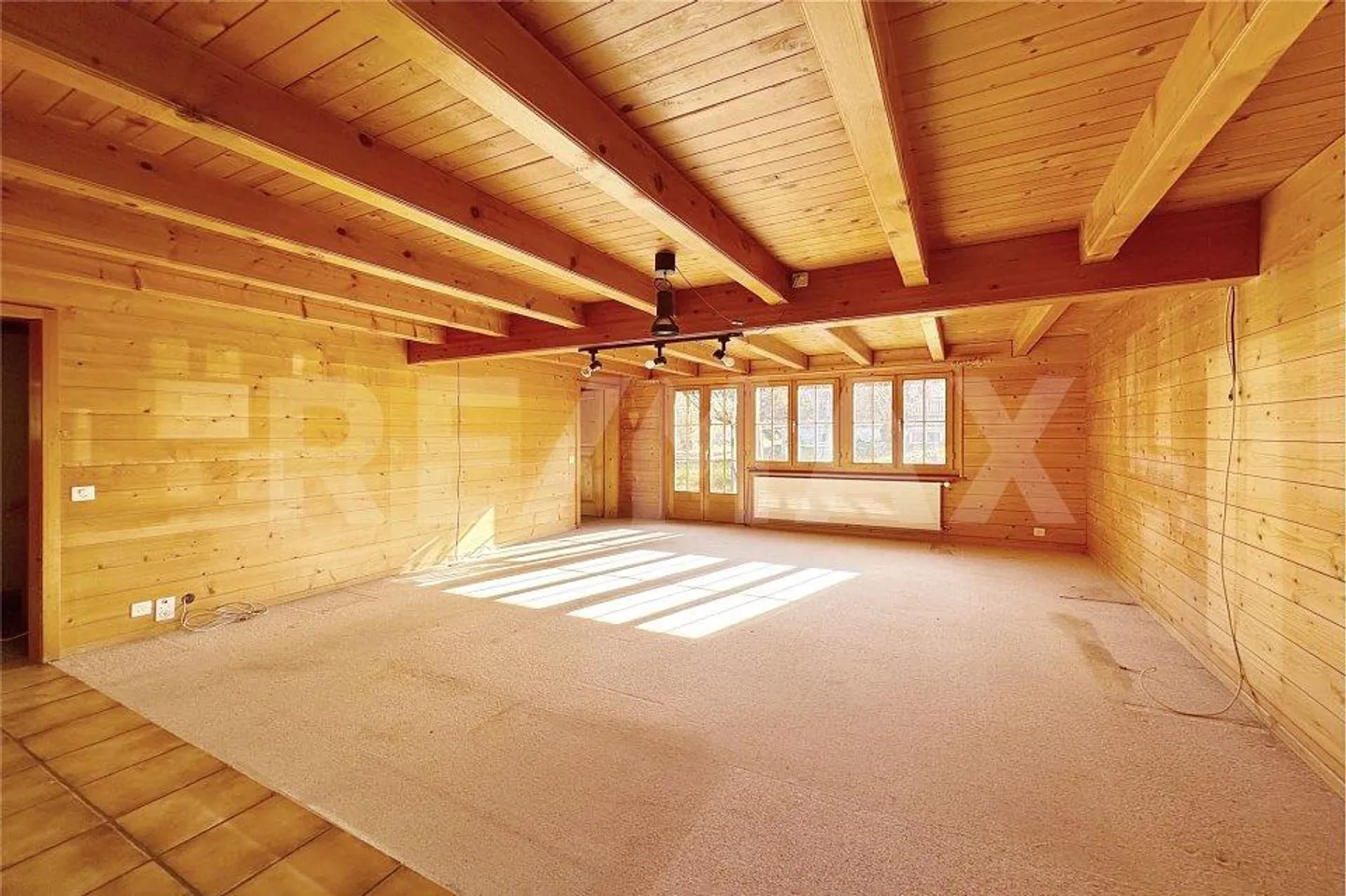 Charming chalet with potential, realize your own residential idyll in the mountains - Photo 4 of 13