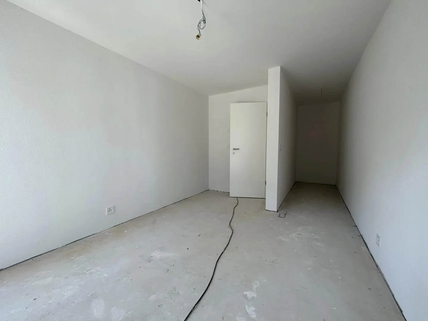 2.5 Room Apartment - Photo 5 of 8