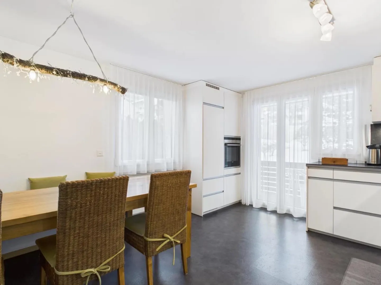 Appealing Apartment in the Best Location in Ried-Brig - Photo 6 of 10