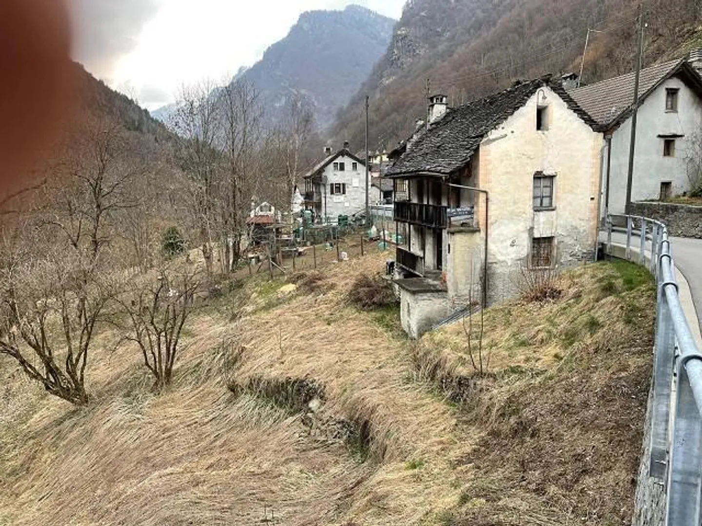 Single house for sale - Photo 4 of 13