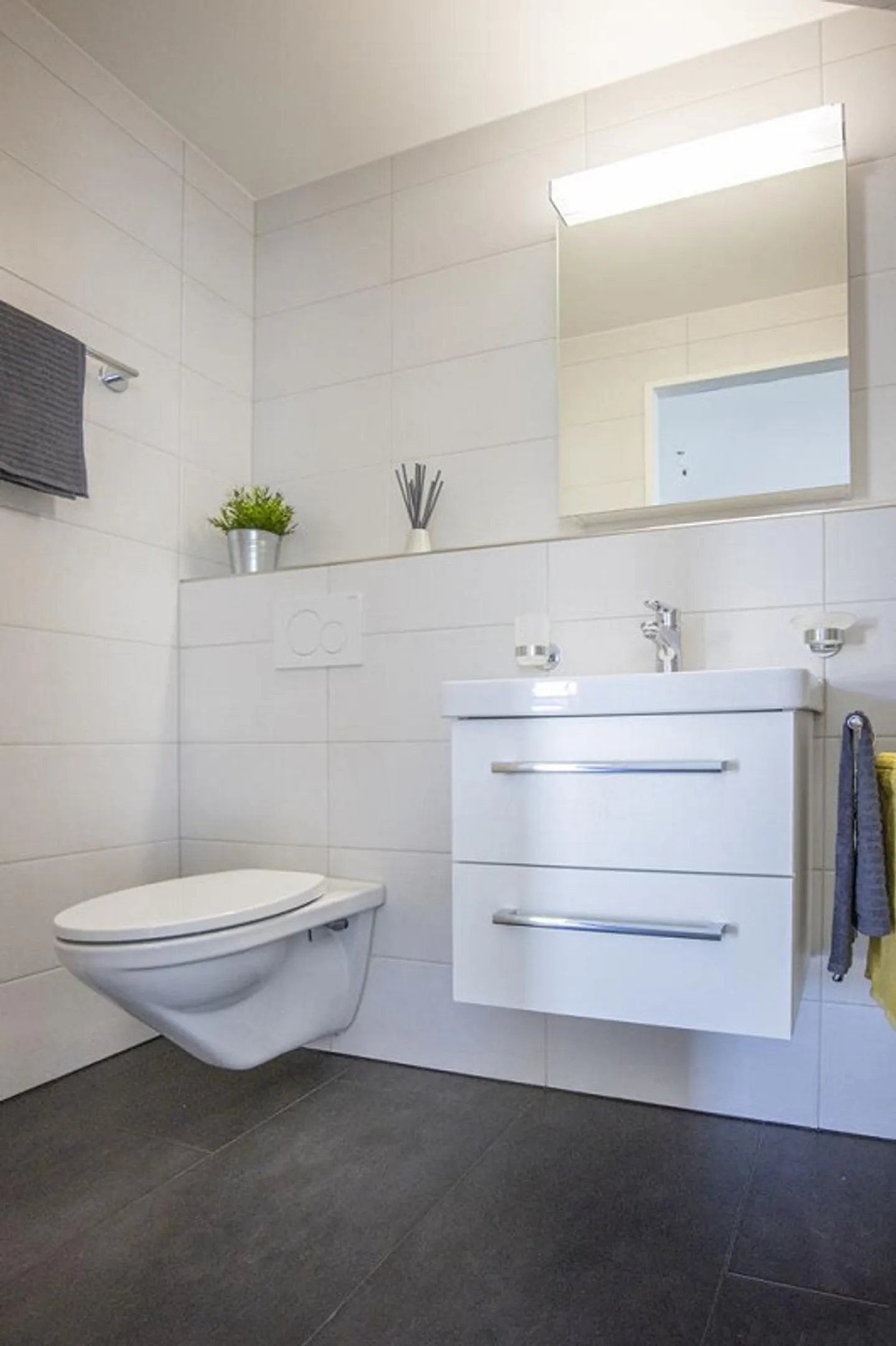 Appartement moderne de 4,5 pièces avec buanderie privée - Photo 7 sur 7
