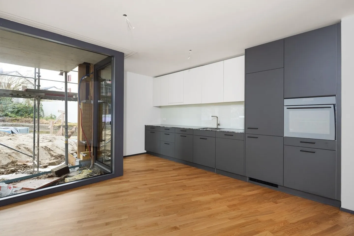 Première location : DERNIER appartement de 4,5 pièces - Photo 2 sur 11