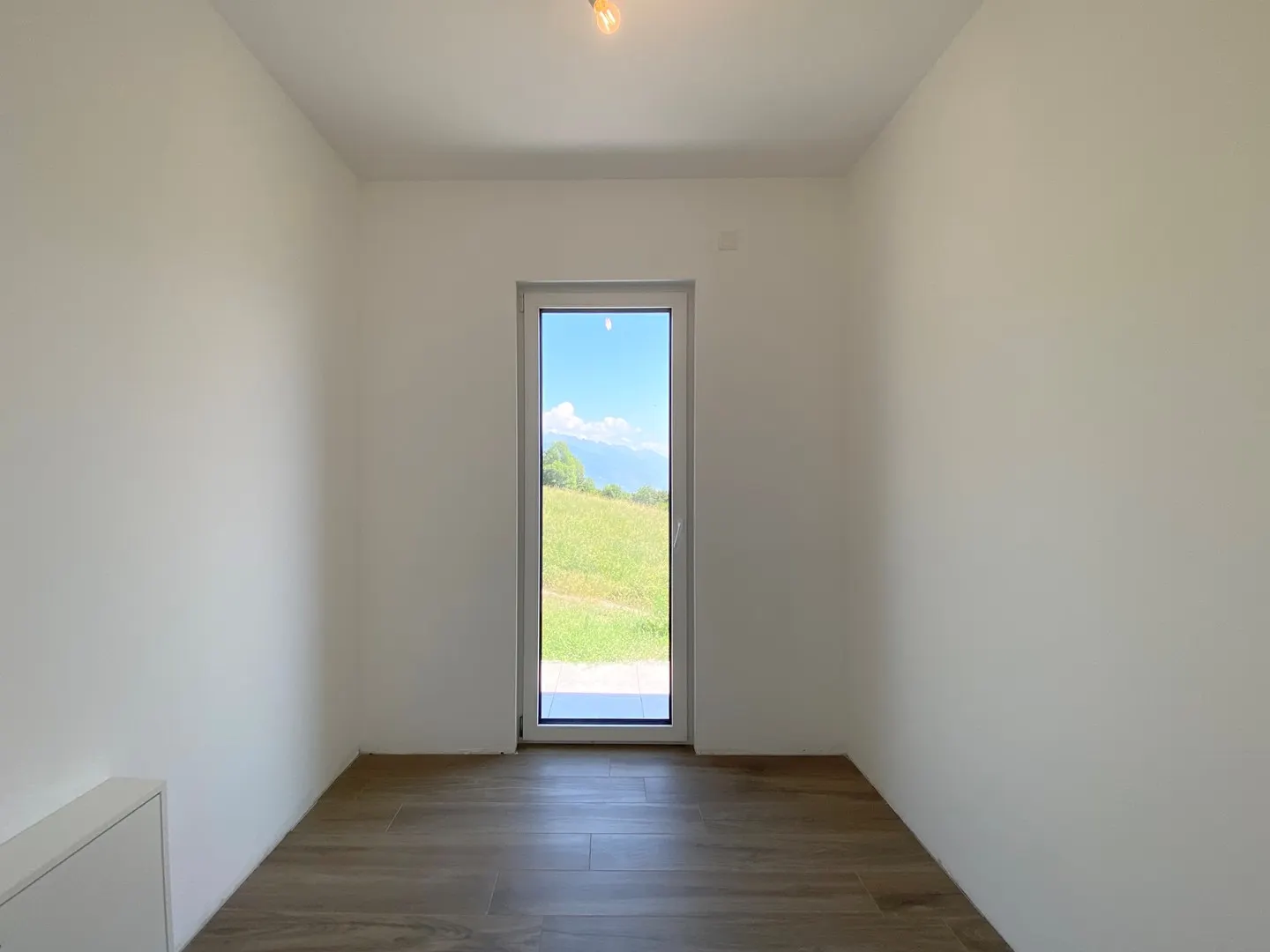 Contemporary Villa - Photo 16 of 25