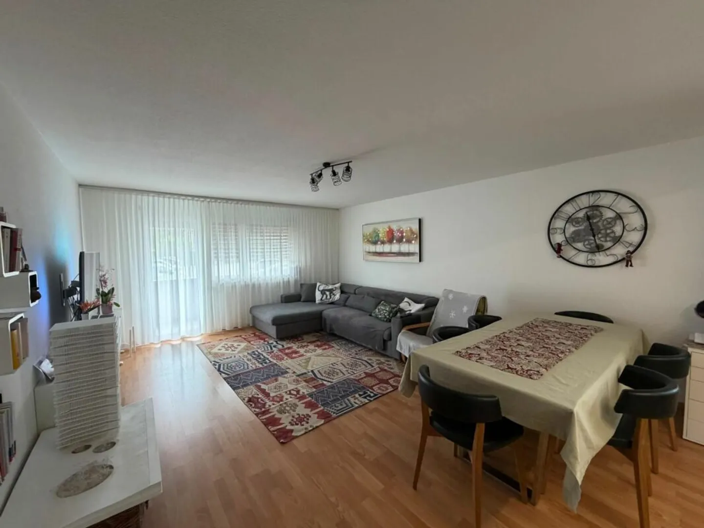 Appartement 3.5 pièces au 1er étage - Recherche d'un nouveau locataire - Photo 3 sur 10