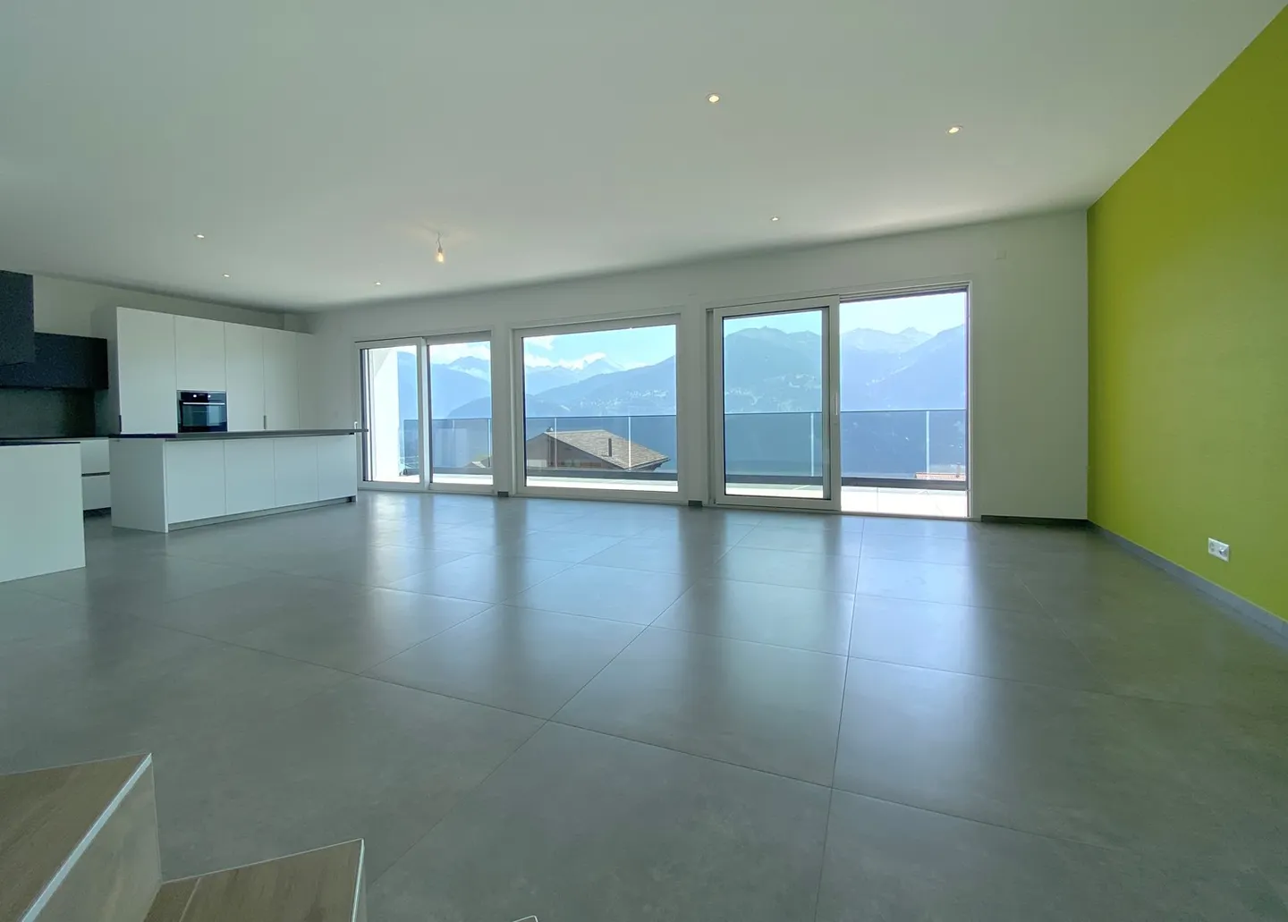 Contemporary Villa - Photo 19 of 25