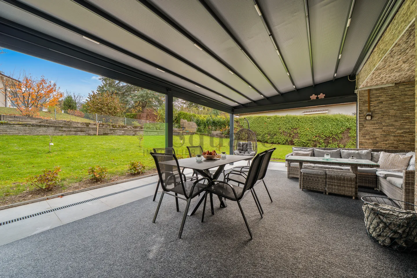 Magnificent 7-room individual villa - Photo 1 of 10