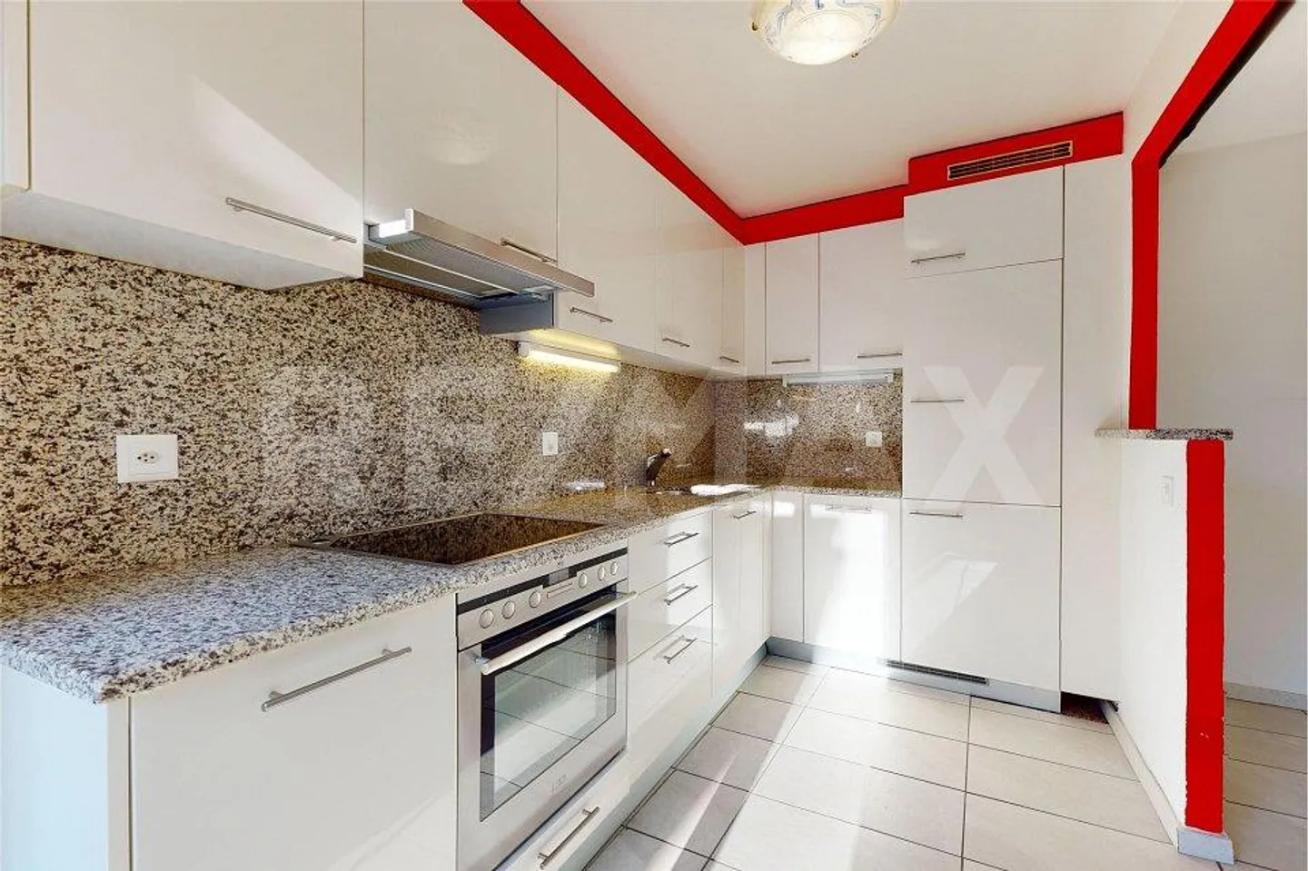 House in the heart of Cavergno - Photo 4 of 13