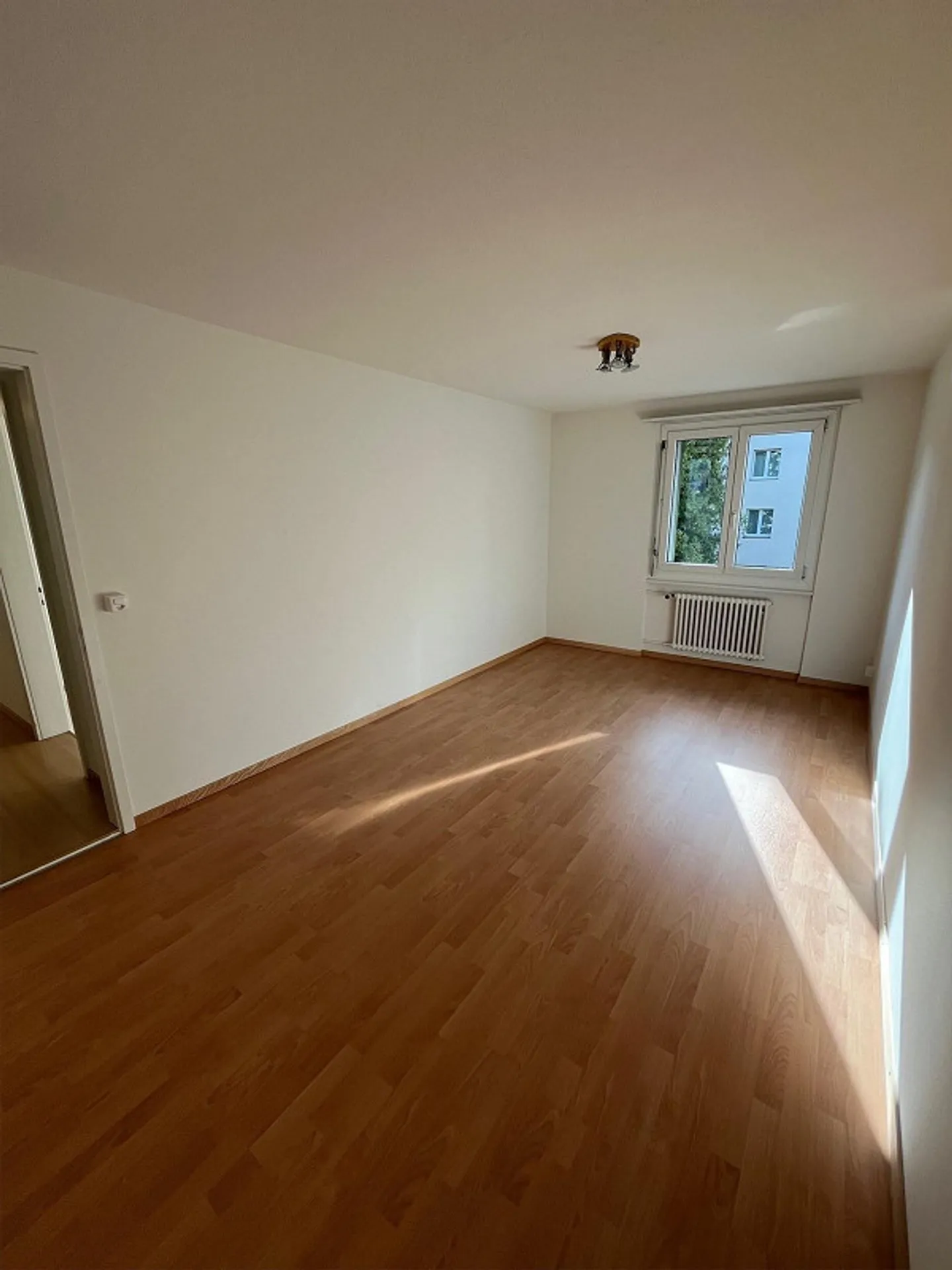 Central 4-room apartment for rent in Kriens - Photo 3 of 5