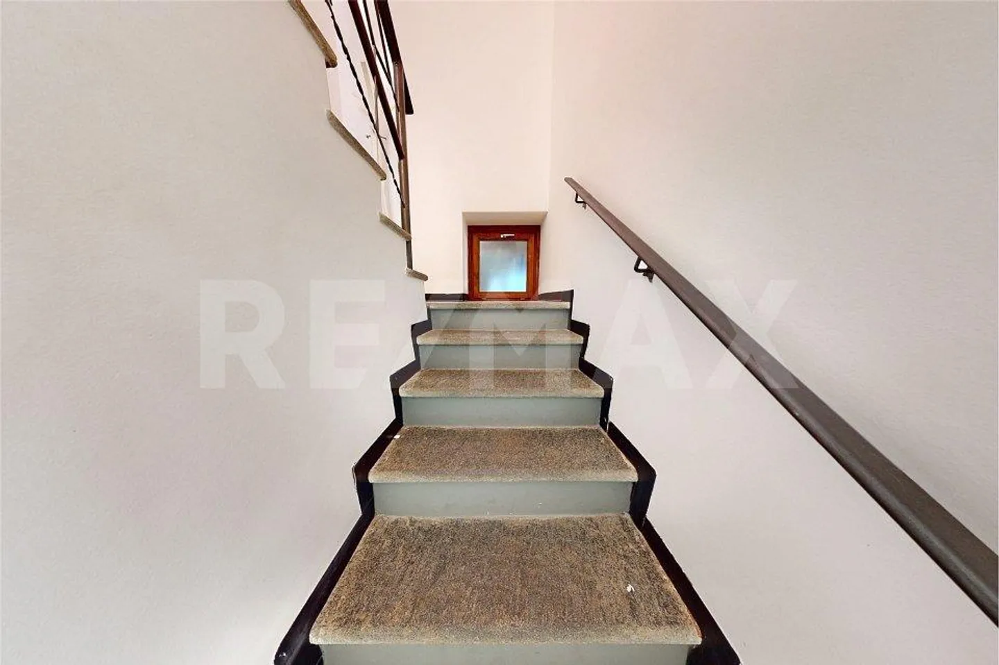 House in the heart of Cavergno - Photo 8 of 13