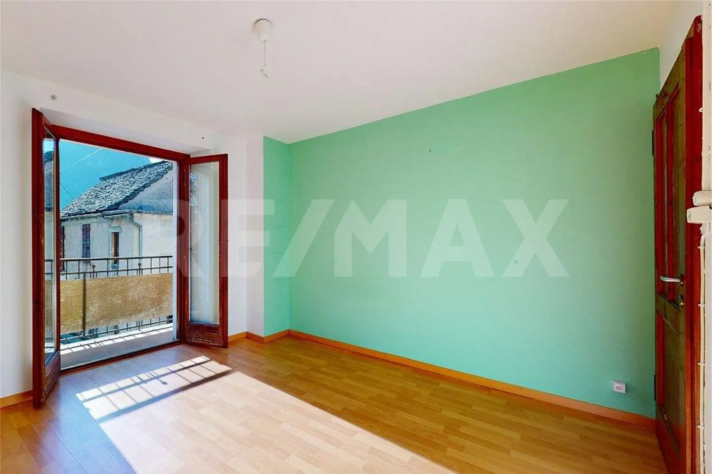 House in the heart of Cavergno - Photo 12 of 13