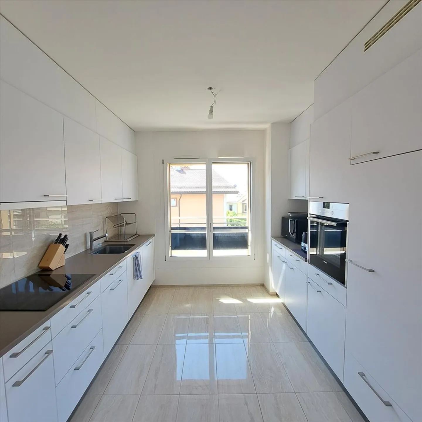 Beautiful duplex apartment with 5.5 rooms and large terrace - Photo 4 of 6
