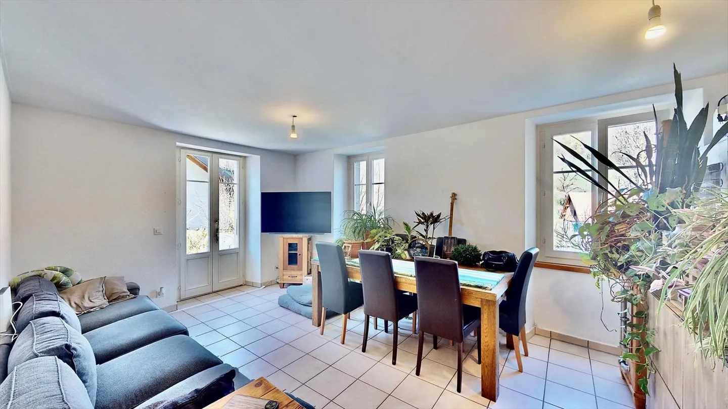 Wohngebäude 11 Zimmer - Foto 3 von 13