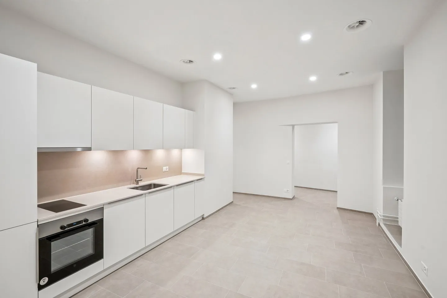Espace Commercial en Ville - Photo 3 sur 13