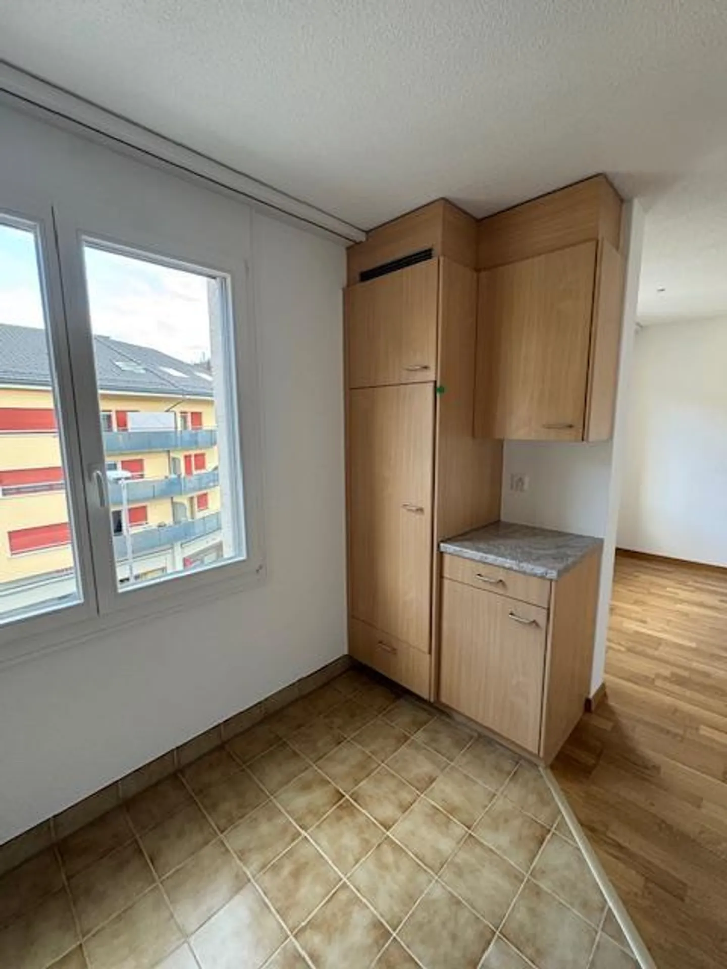 Sonnige 1.5 Zimmer-Wohnung - Foto 3 von 8