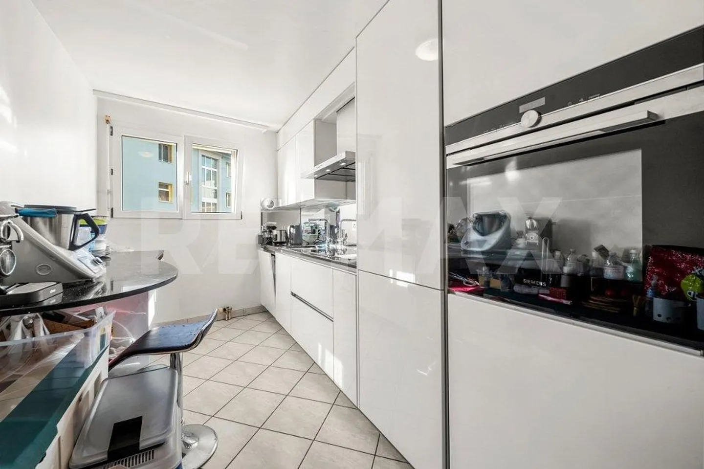 Appartement lumineux 4.5 pièces - Photo 4 sur 10