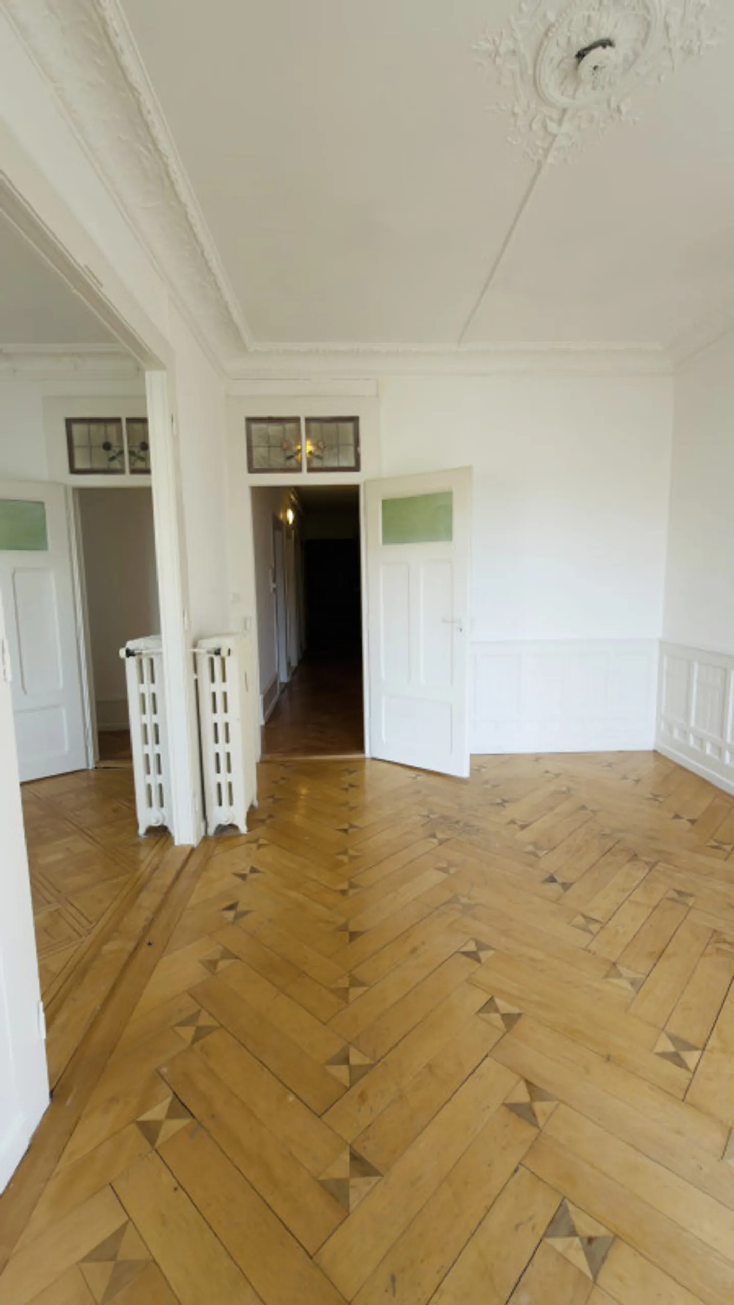 Appartamento 4 locali affascinante - Foto 7 di 13