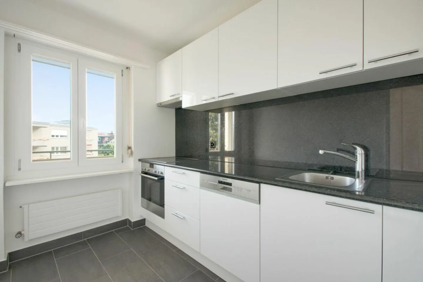 Preiswerte Wohnung für Singles oder Paare - Befristet bis 31.08.2026 - Foto 1 von 7