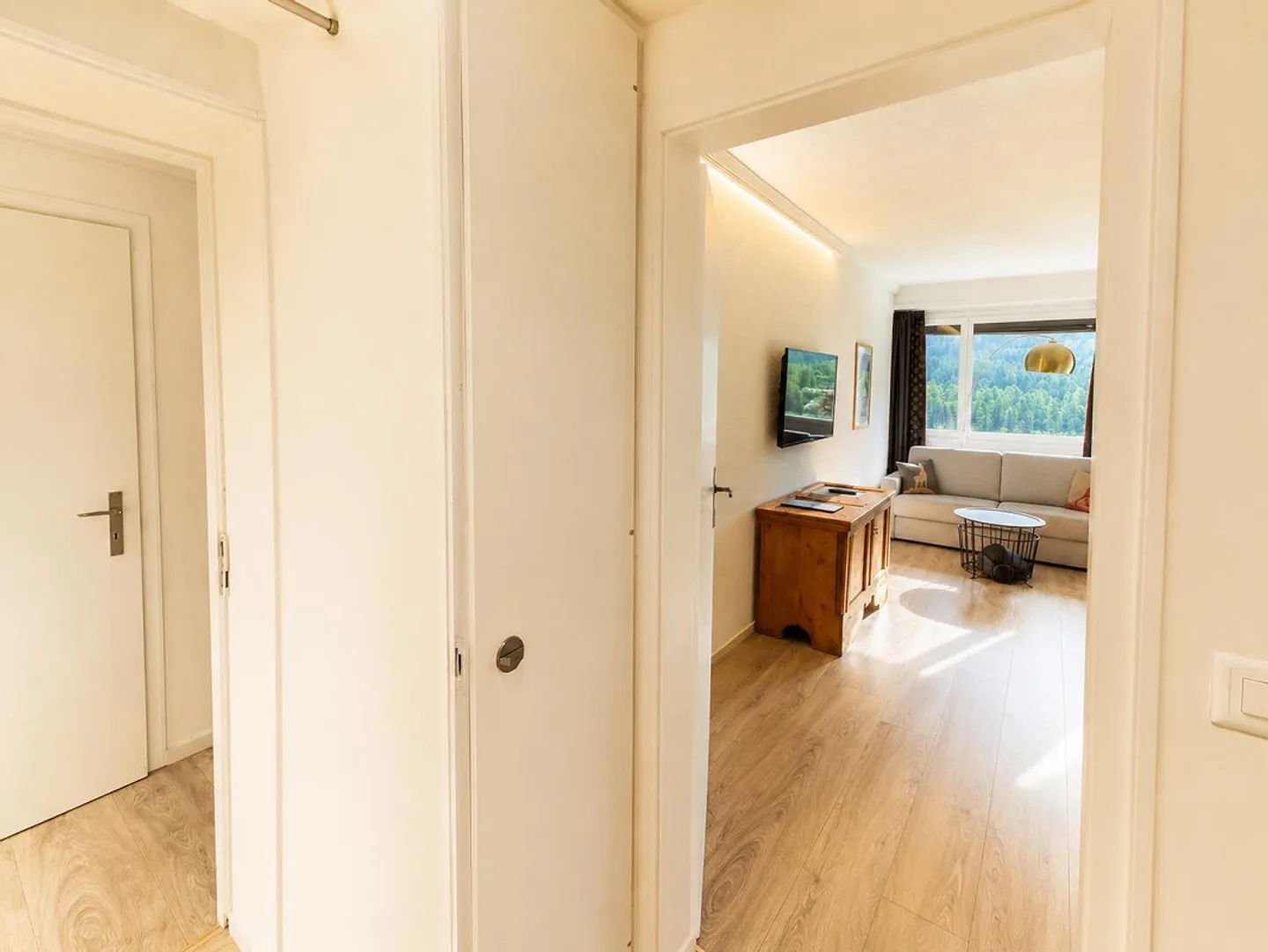 Appartamento 2 1/2 Hotel Europa - Foto 4 di 10