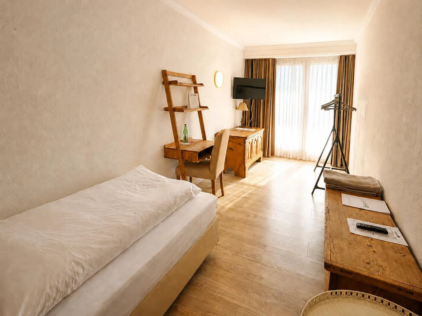 Appartamento 2 1/2 Hotel Europa - Foto 5 di 10