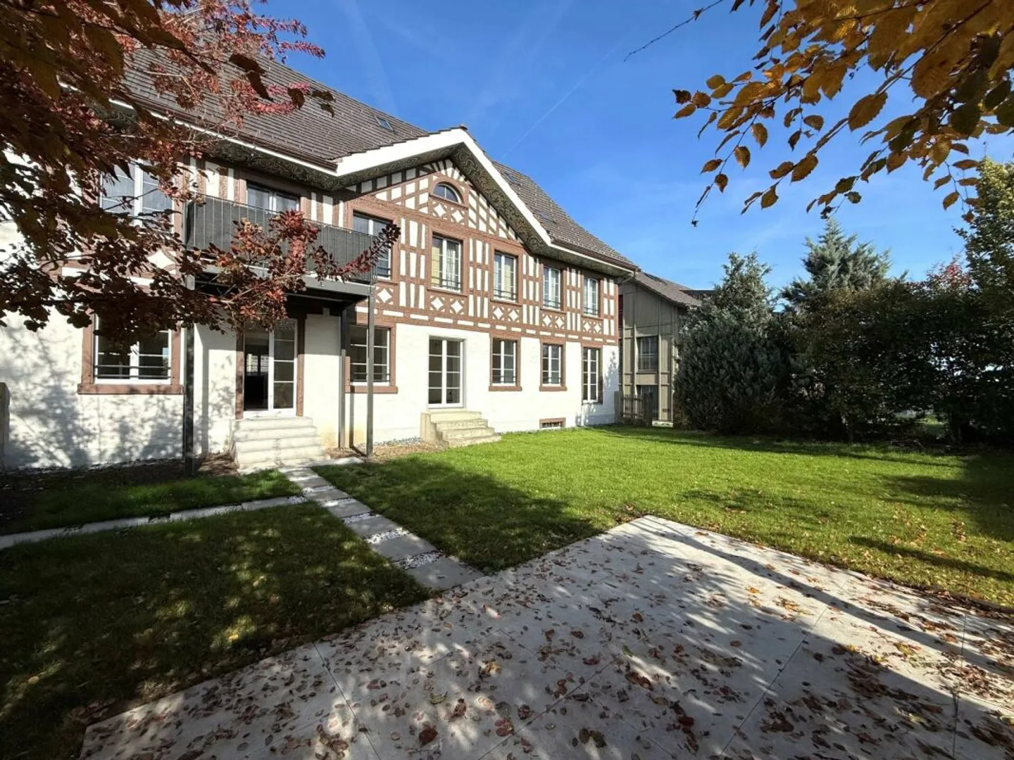 Moderne 5.5-Zimmer-Wohnung mit Garten - stilvolles Wohnen in Affeltrangen - Foto 8 von 9