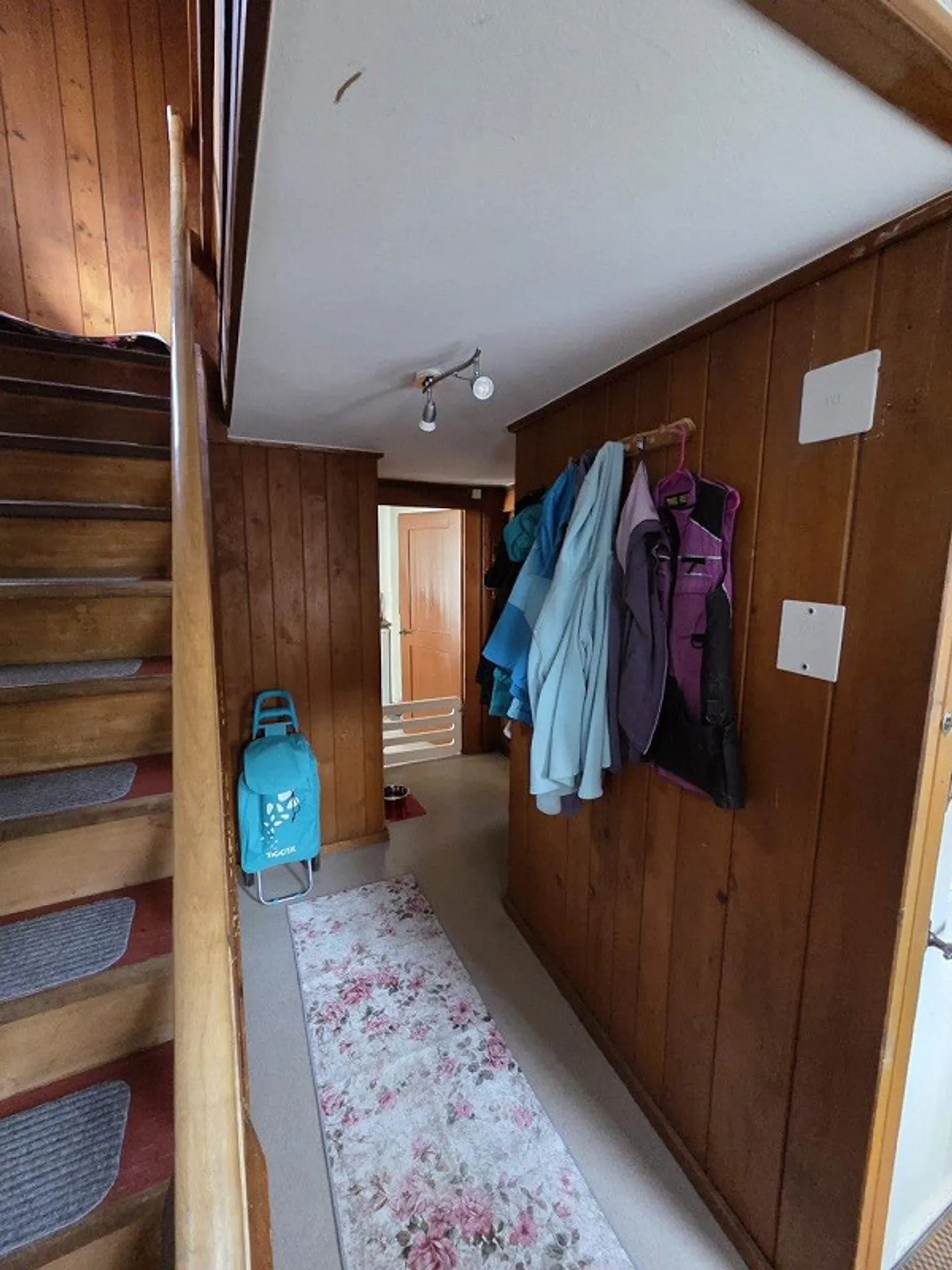 Charmantes 4.5-Zimmer-Haus - befristet auf 1 Jahr zu vermieten - Photo 4 sur 29