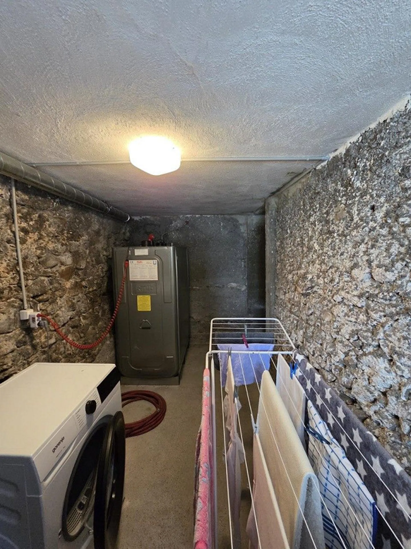 Charmantes 4.5-Zimmer-Haus - befristet auf 1 Jahr zu vermieten - Photo 16 sur 29