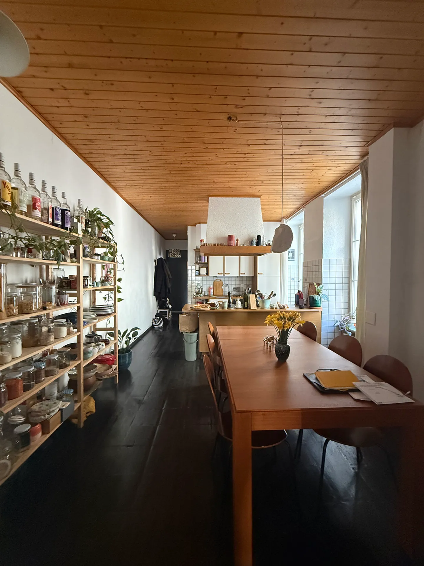 3-ROOM APARTMENT IN VEVEY (VD), FURNISHED, FIXED TERM - Photo 3 of 3