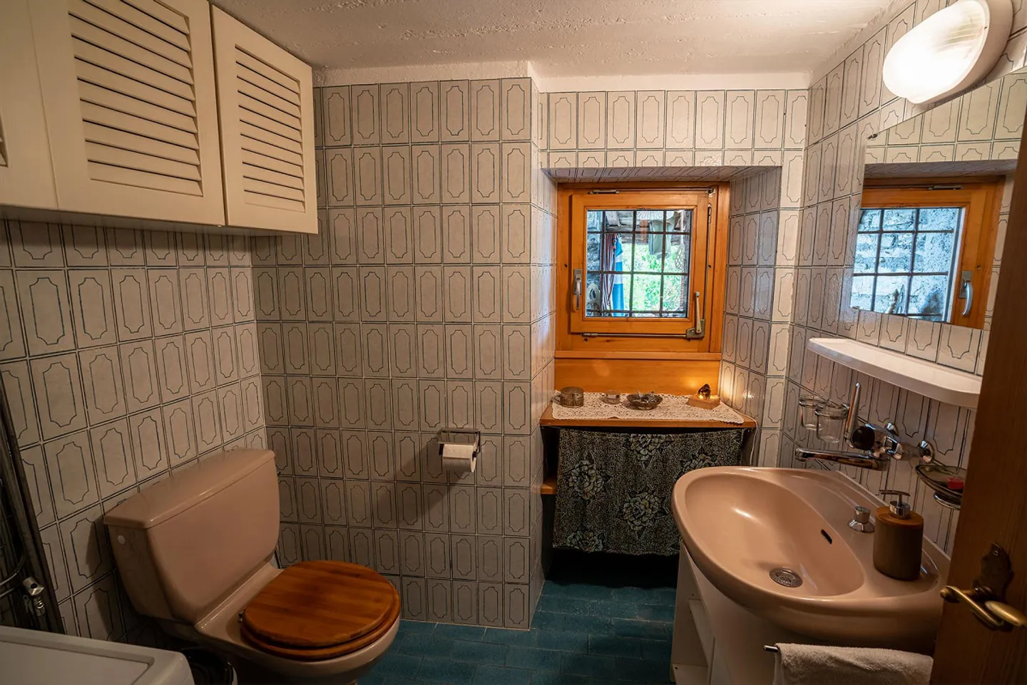 Rustic Lover's Object in Mergoscia - Photo 22 of 25