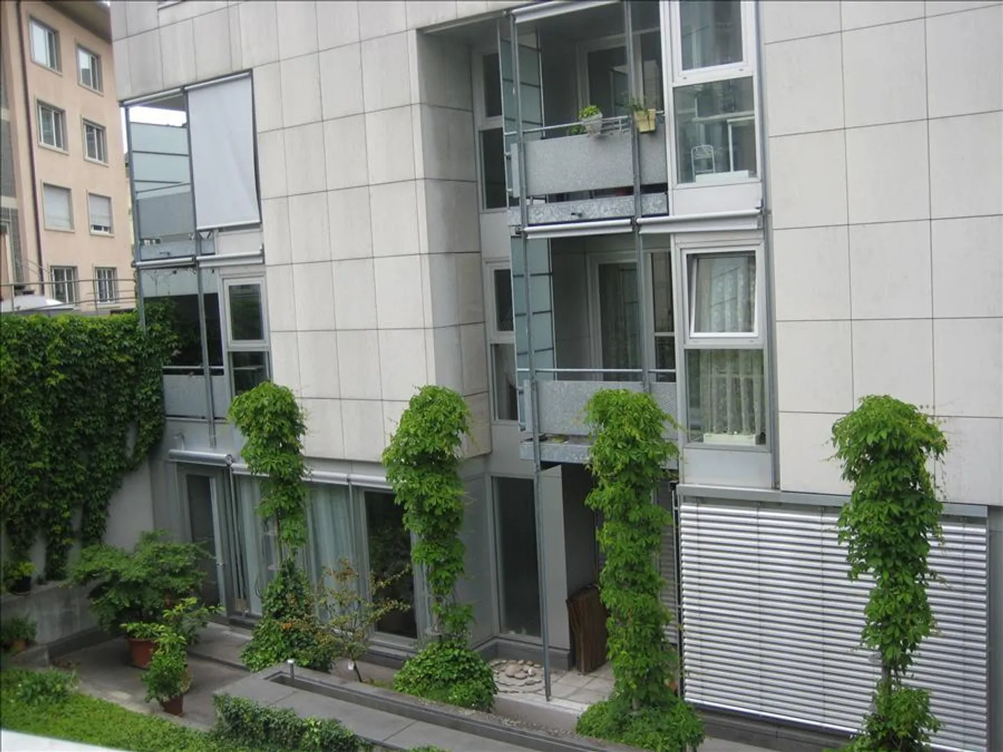 Appartement central avec cuisine moderne - Photo 1 sur 5