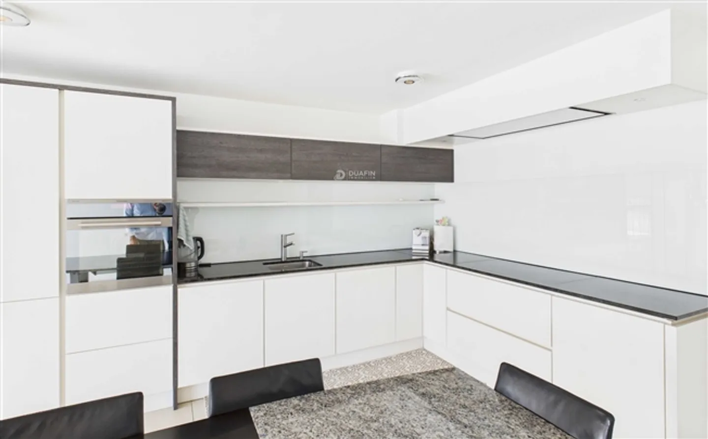 6.5-Room Terrace Apartment in Unterentfelden - Photo 3 of 13