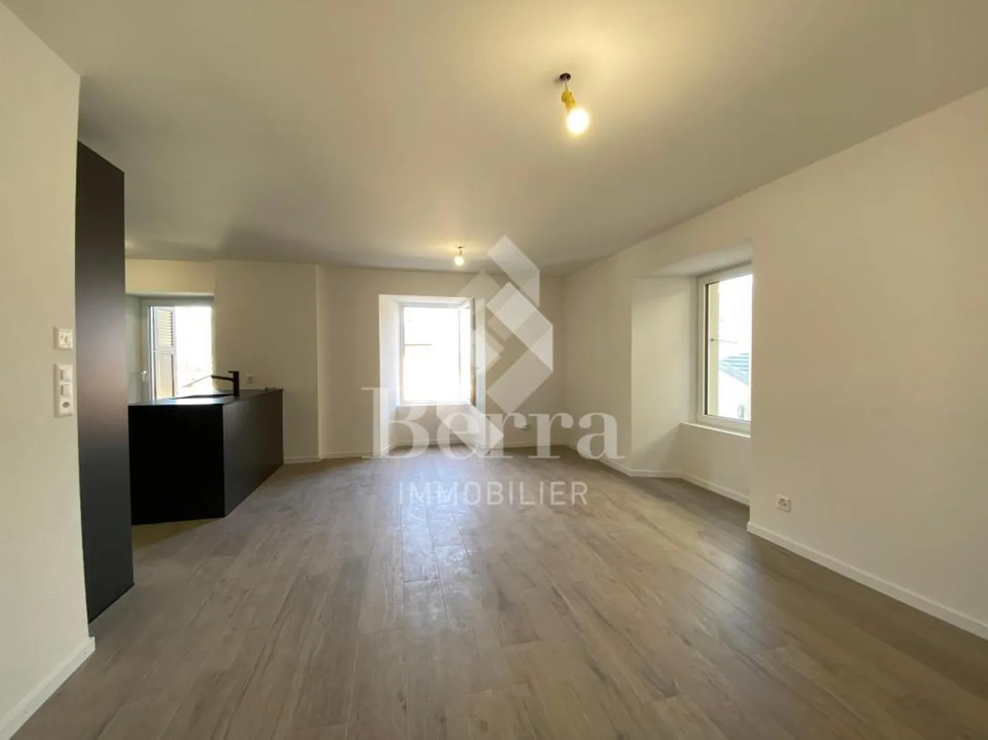 Duplex von 4,5 Zimmern + Bauparzelle von 400 m2 - Foto 8 von 13