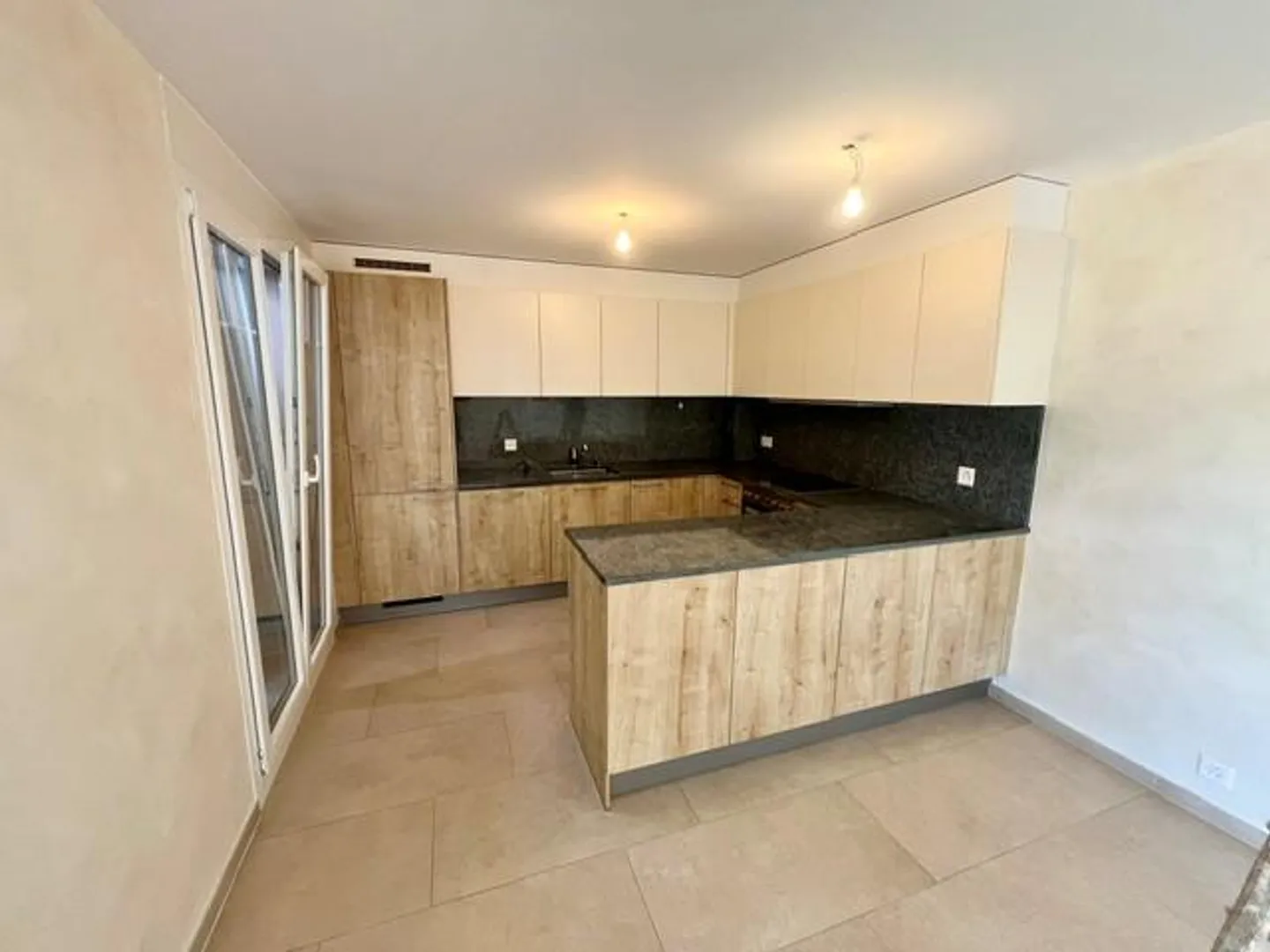 Bel Appartement avec Jardin à Gingins - Photo 2 sur 9