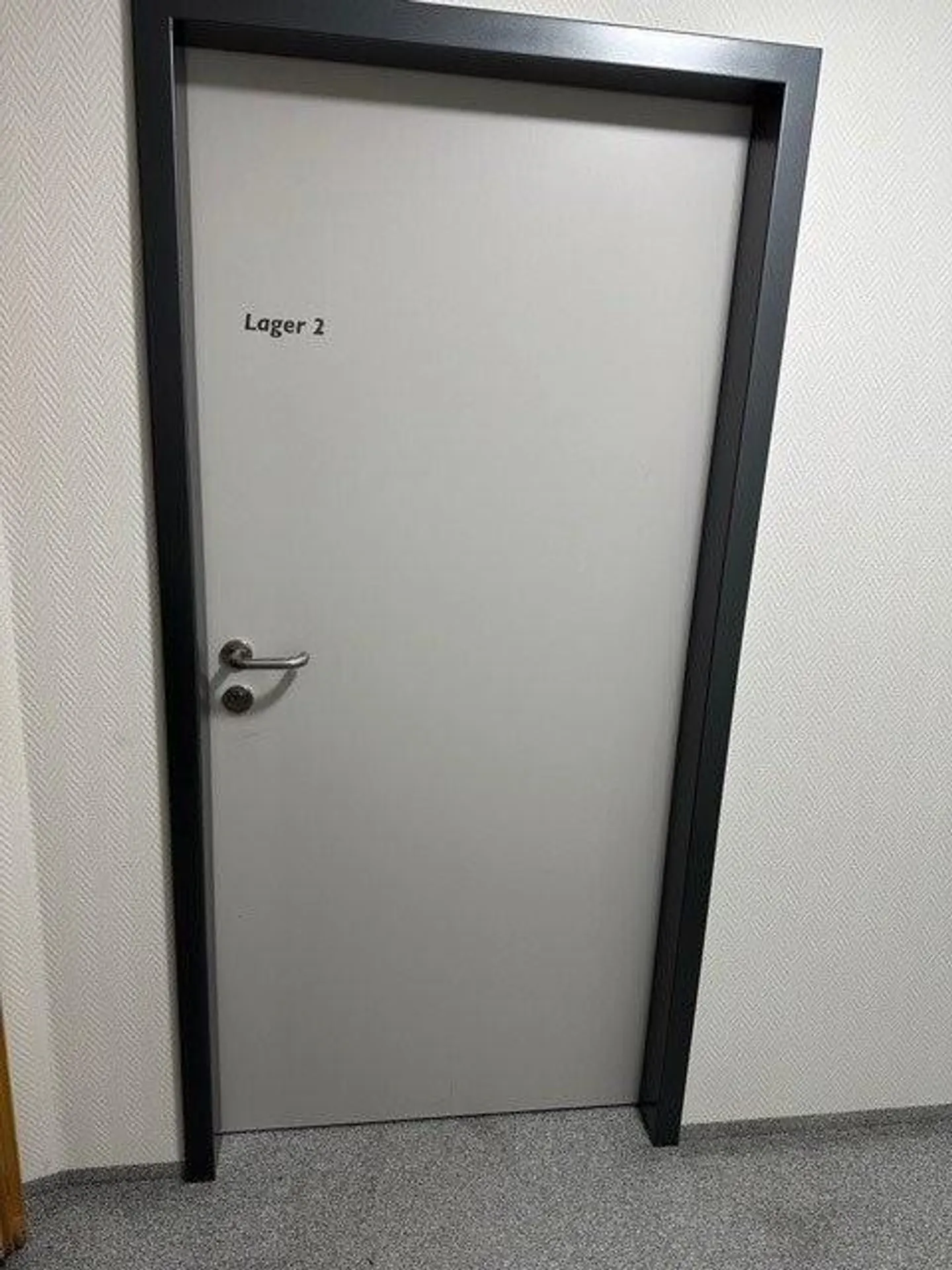 Magazzino riscaldato a Zollikofen - Foto 2 di 9